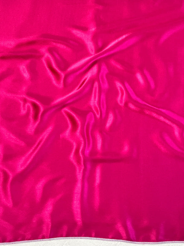 Banarasee Organza Silk Floral Printed Saree With Scallop Border-White