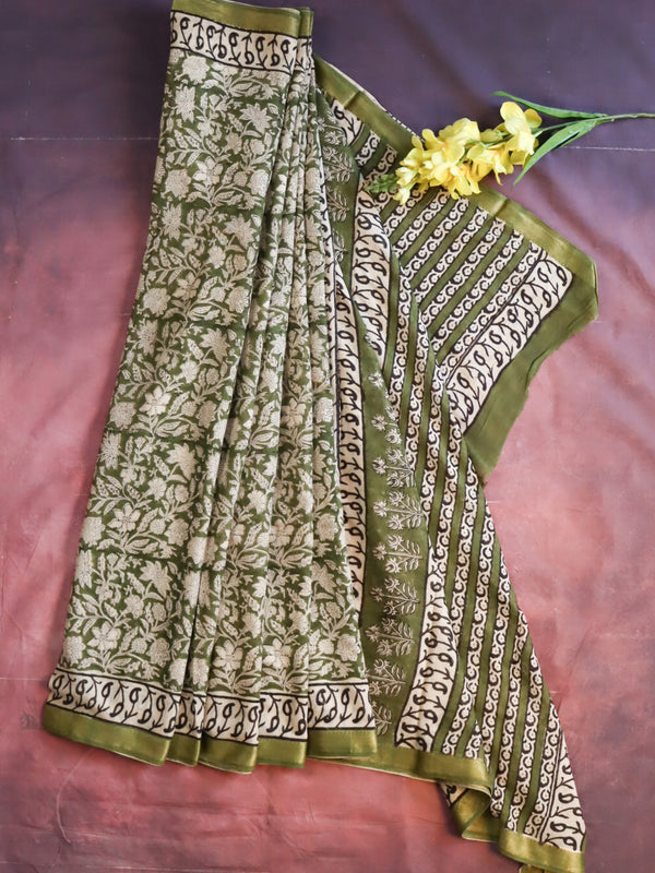 Handloom Maheshwari Silk Bagru Block Printed Saree-Green