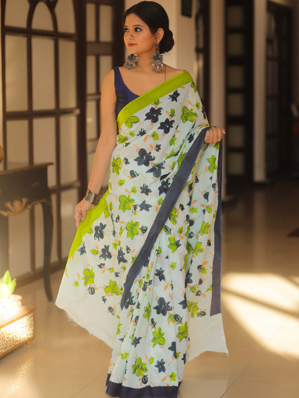 Handloom Mul Cotton Hand-Block Print Saree-White