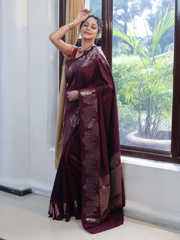 Banarasee Handwoven Semi Silk Saree With Zari Border-Wine