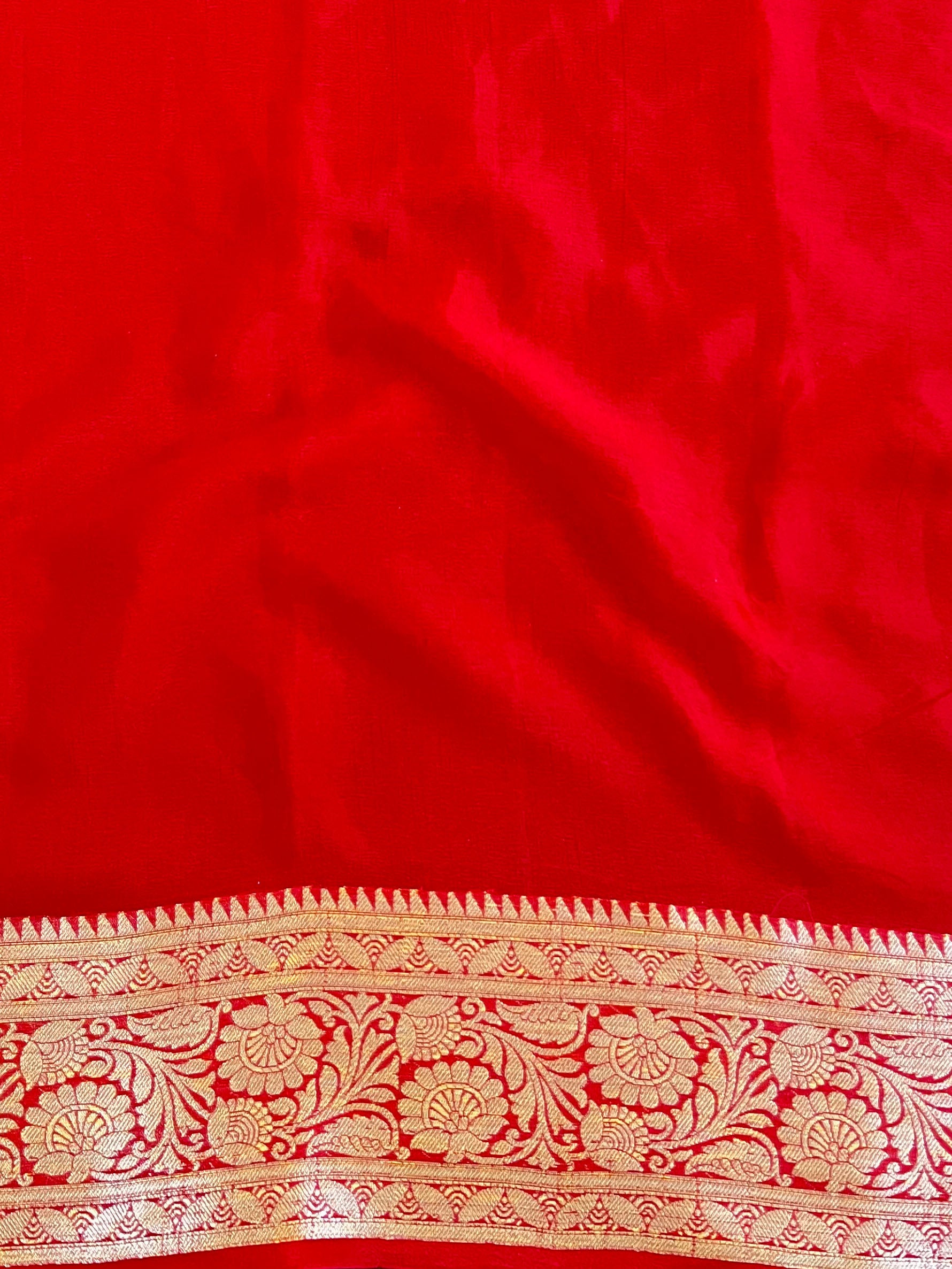 Banarasee Chiffon Floral Zari stripes & Border Saree-Brown & Red