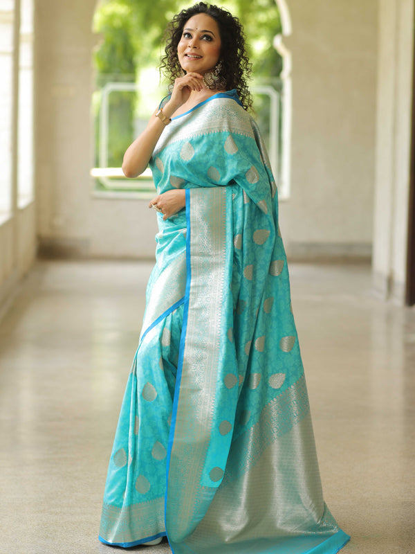Banarasee Handwoven Semi-Katan Tanchoi Weaving Floral Border Saree-Sea Green
