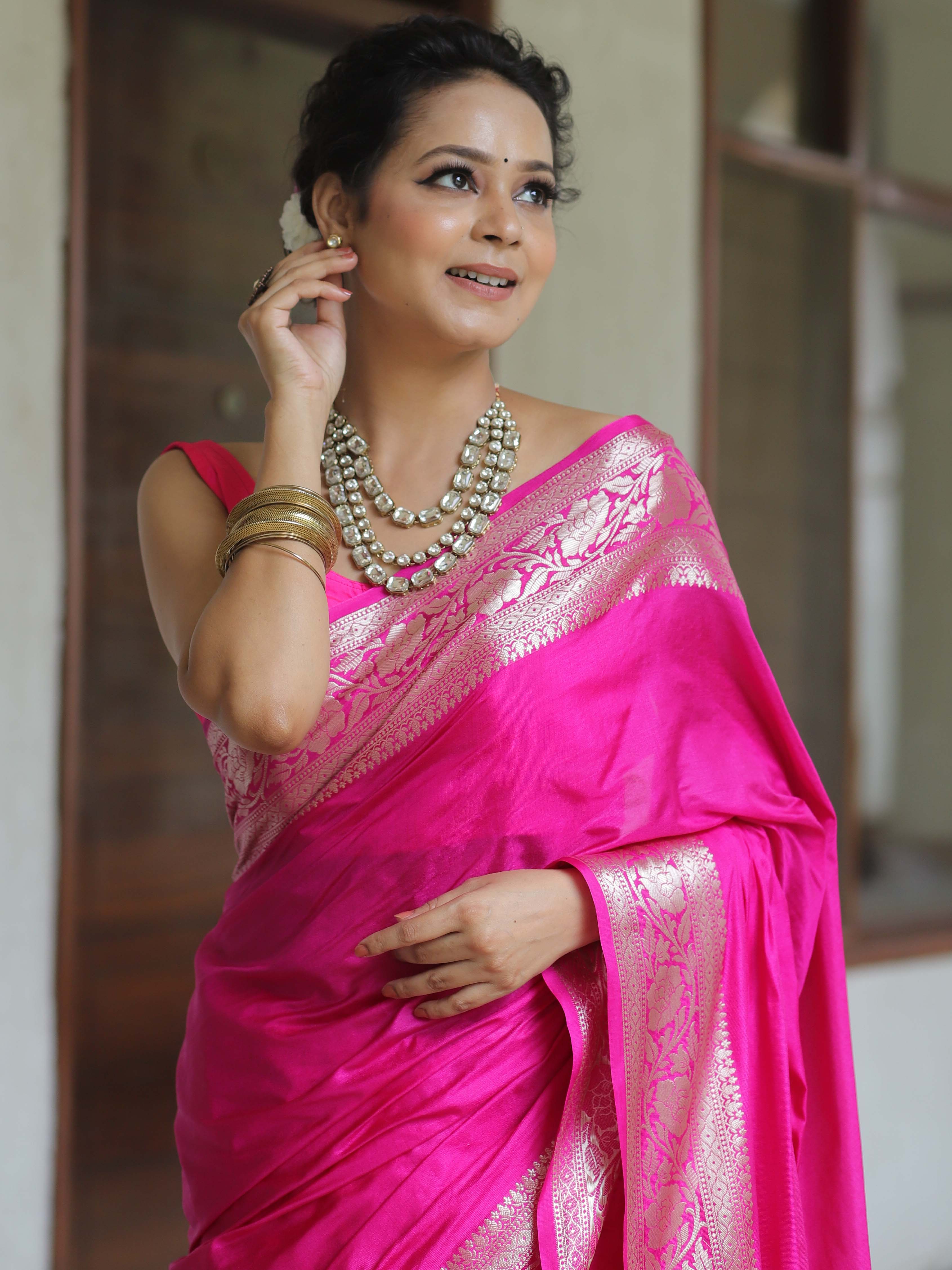 Banarasee Handwoven Semi Silk Saree With Silver Zari Border-Pink