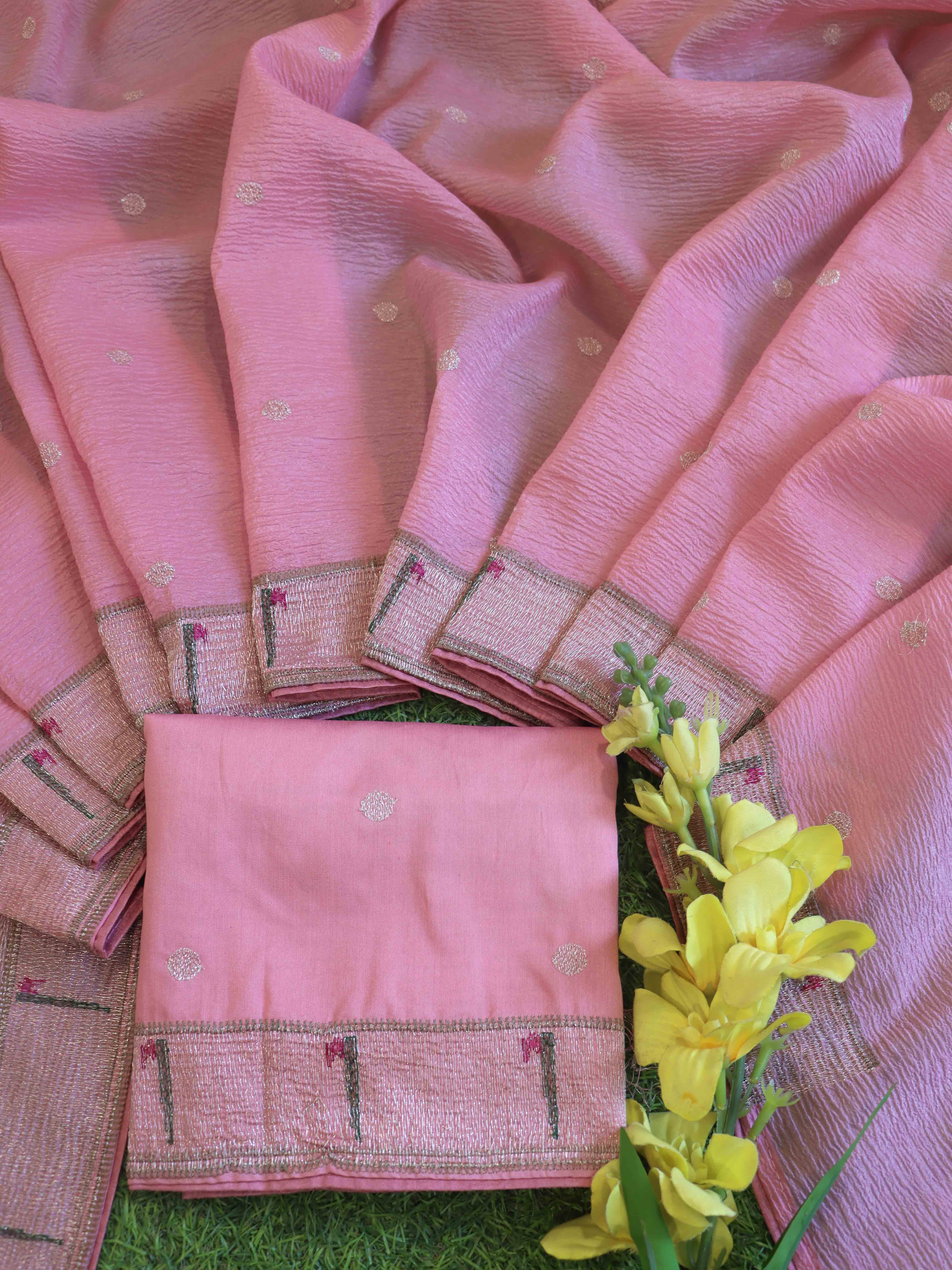 Banarasee Handwoven Crushed Tissue Saree With Zari Embroidery Border-Light Pink