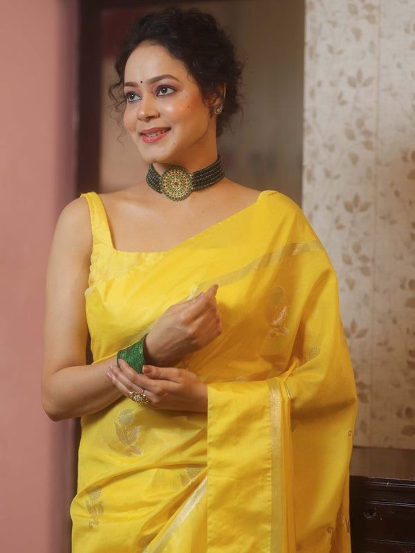 Banarasee Handwoven Semi Silk Saree With Sona Rupa Zari Buti Design-Yellow