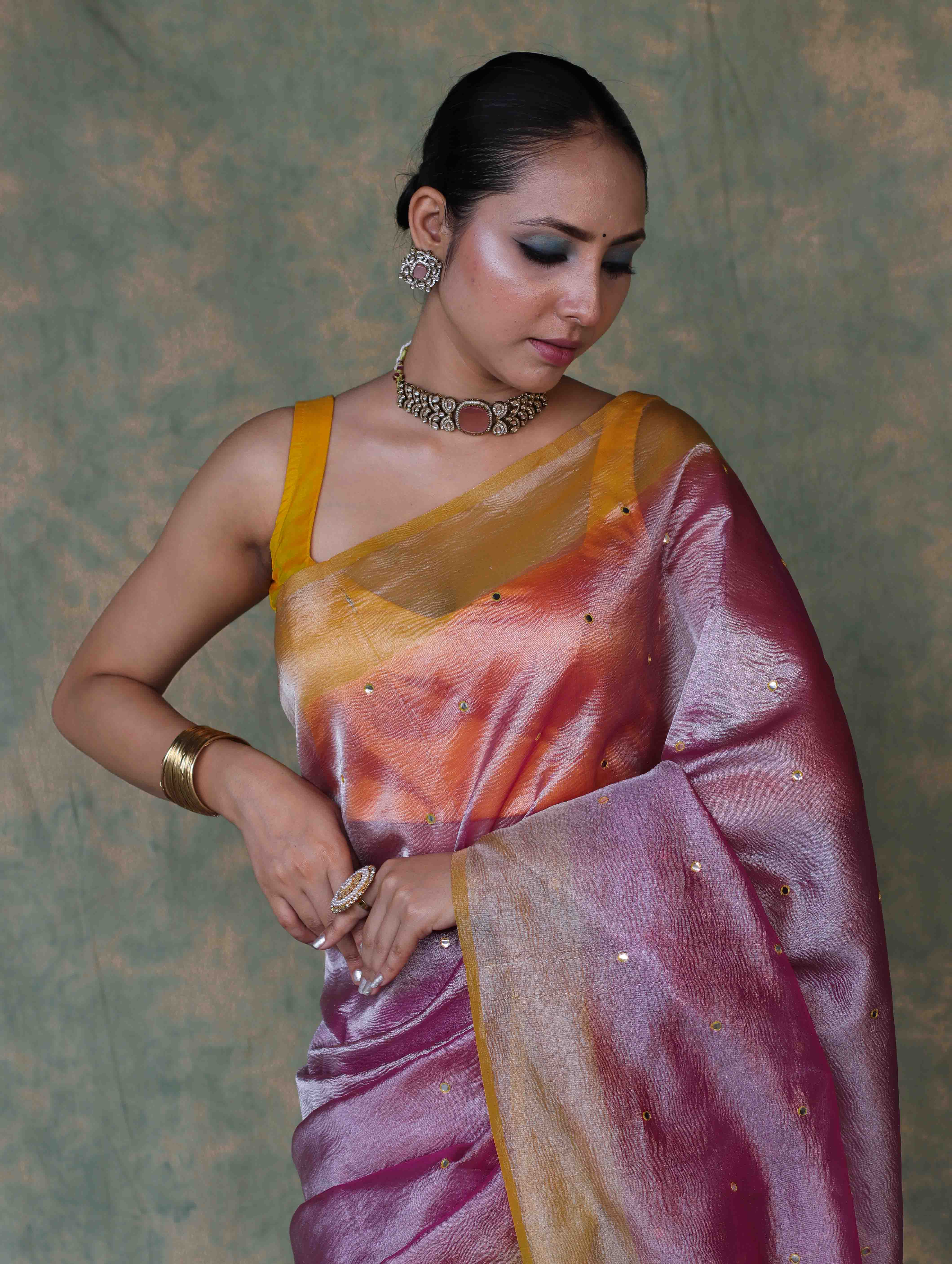 Banarasee Handwoven Crushed Tissue Saree With Mirror Work & Contrast Border-Light Pink