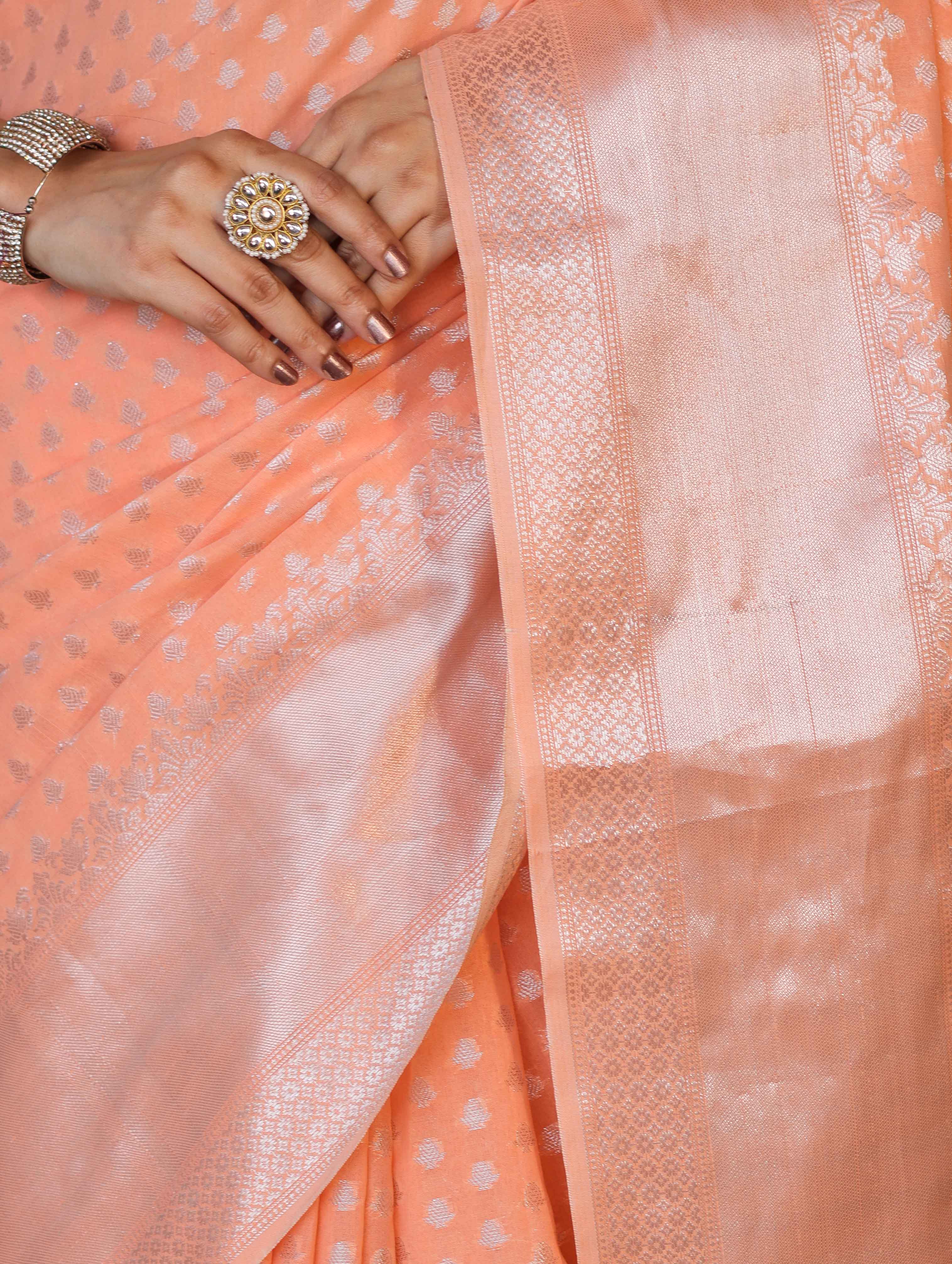 Banarasee Handloom Cotton Silk Saree With Silver Zari Buti Design & Broad Border-Peach