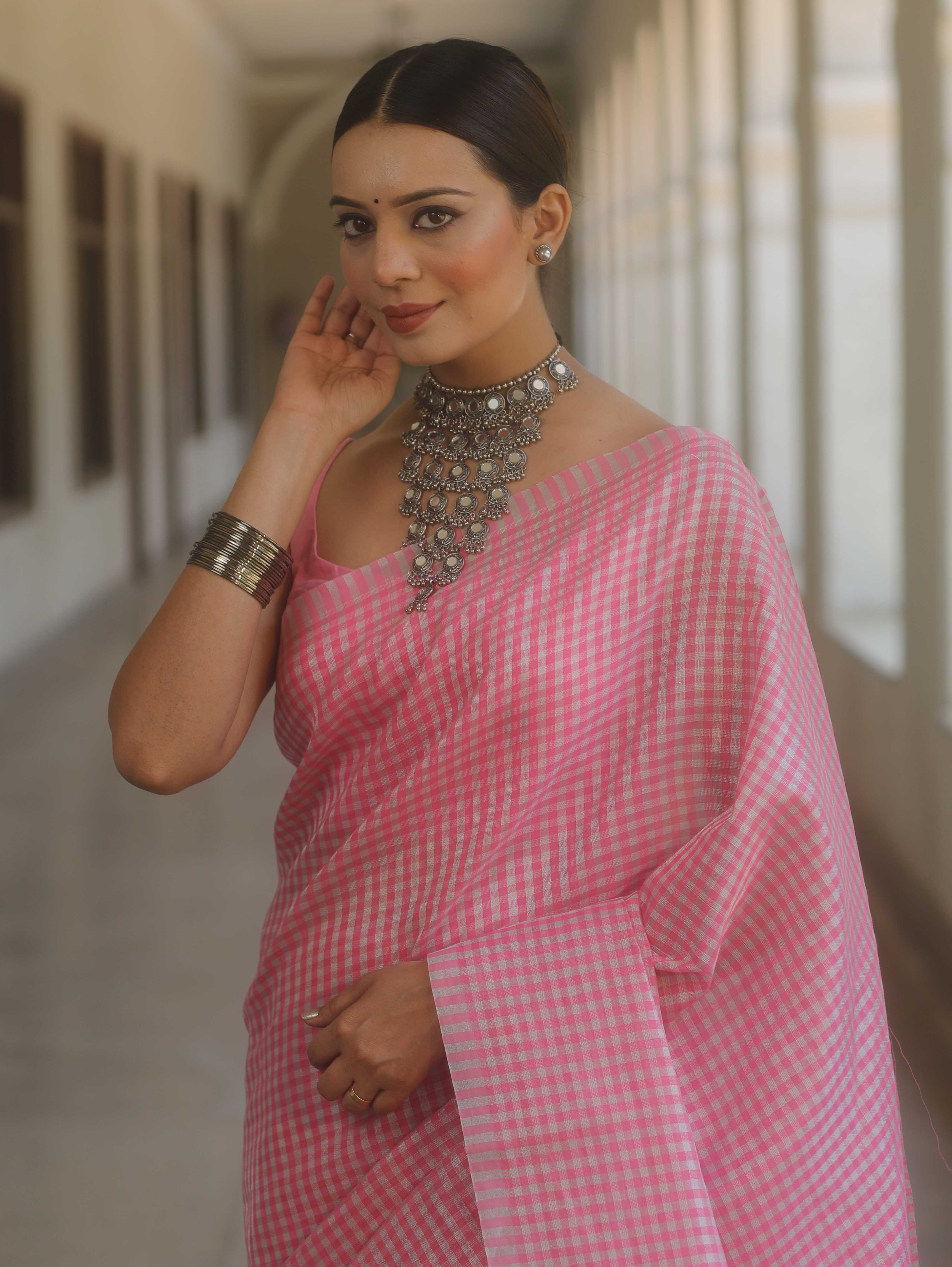 Banarasee Handwoven Tissue Saree With Sliver Zari Checks Design-Pink