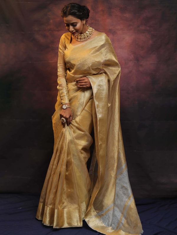 Banarasee Handwoven Crushed Tissue Zari Border Saree-Gold