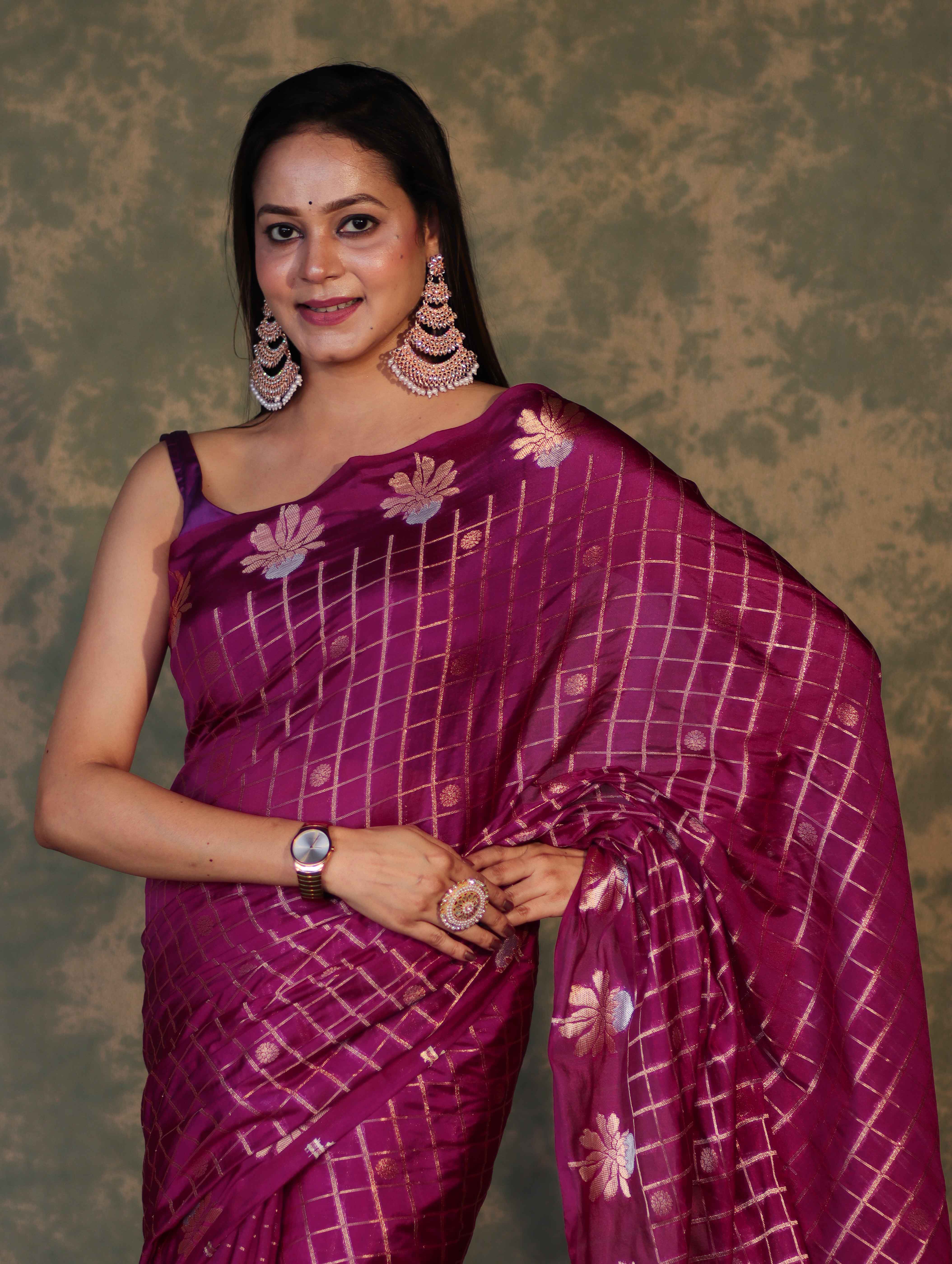 Banarasee Handloom Georgette Saree With Sona Rupa Zari Work & Checks Design-Violet