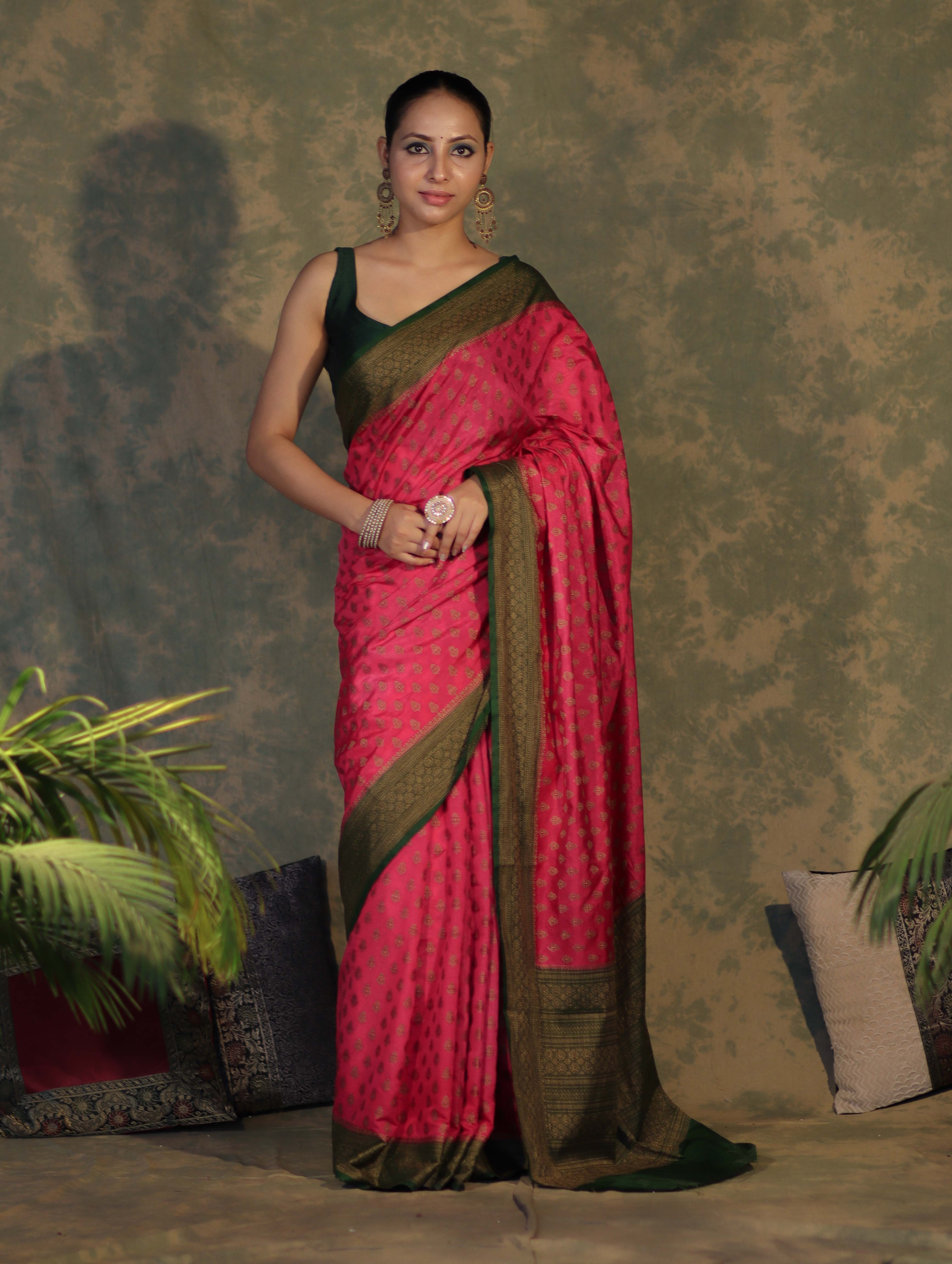 Banarasee Handloom Soft Cotton Saree With Resham Work & Contrast Border-Pink & Green