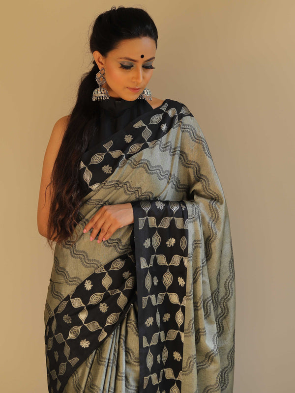 Banarasee Handloom Linen Silk Mix Saree-Grey & Black