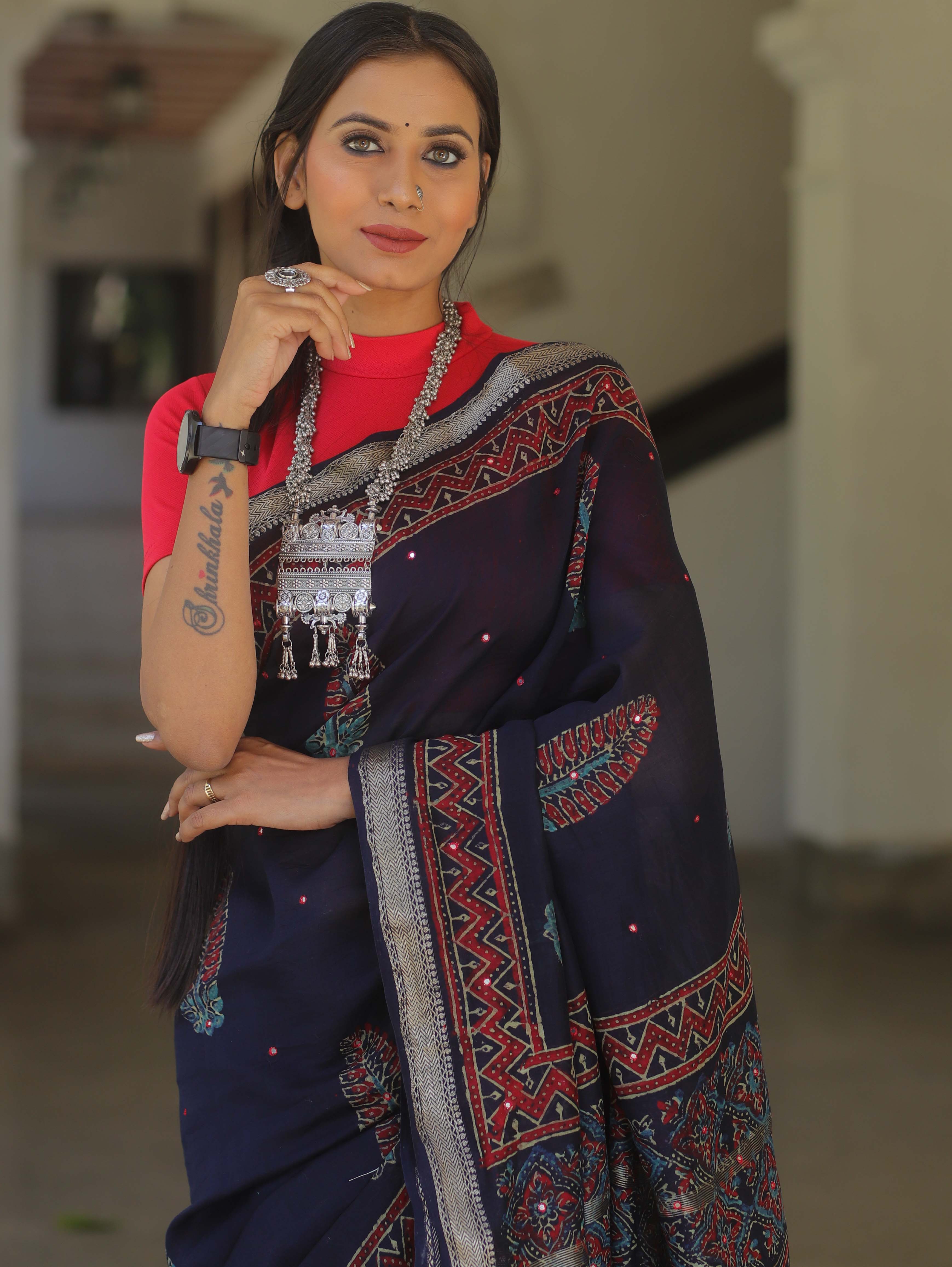 Handloom Maheshwari Silk Bagru Block Printed Mirror Work Saree-Blue