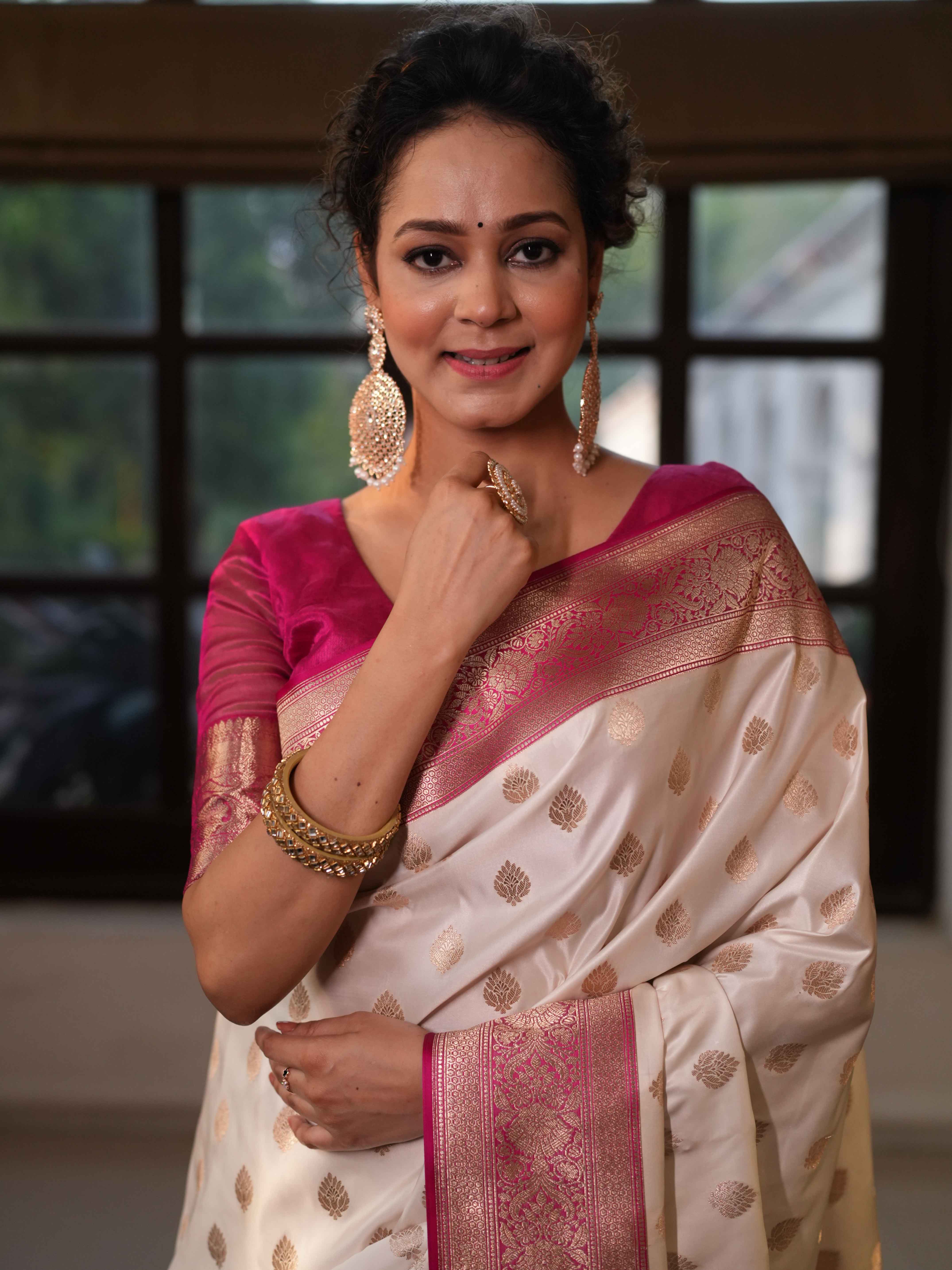 Banarasee Handwoven Semi Katan Saree With Zari Buti & Contrast Border-White & Pink