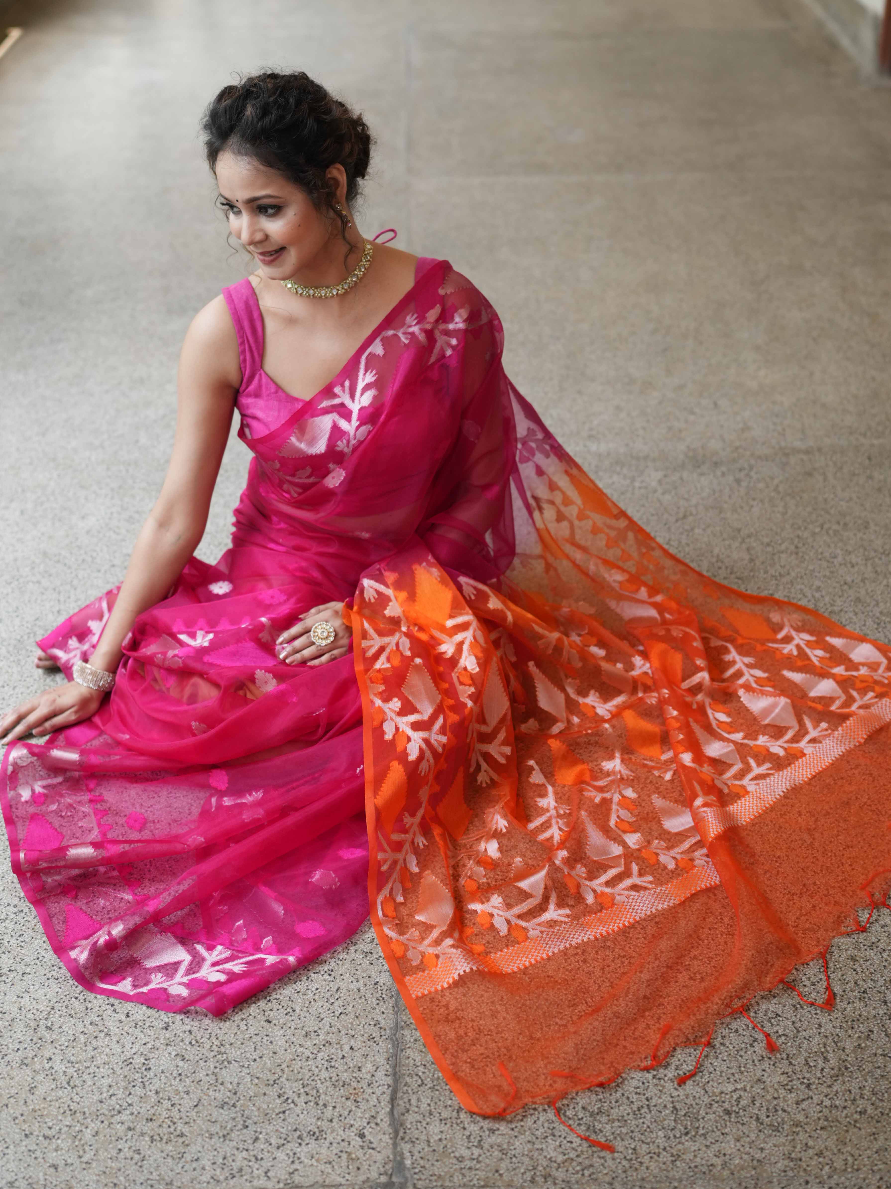 Banarasee Organza Mix Saree With Gold Zari Jaal Design & Dual Color-Pink & Orange