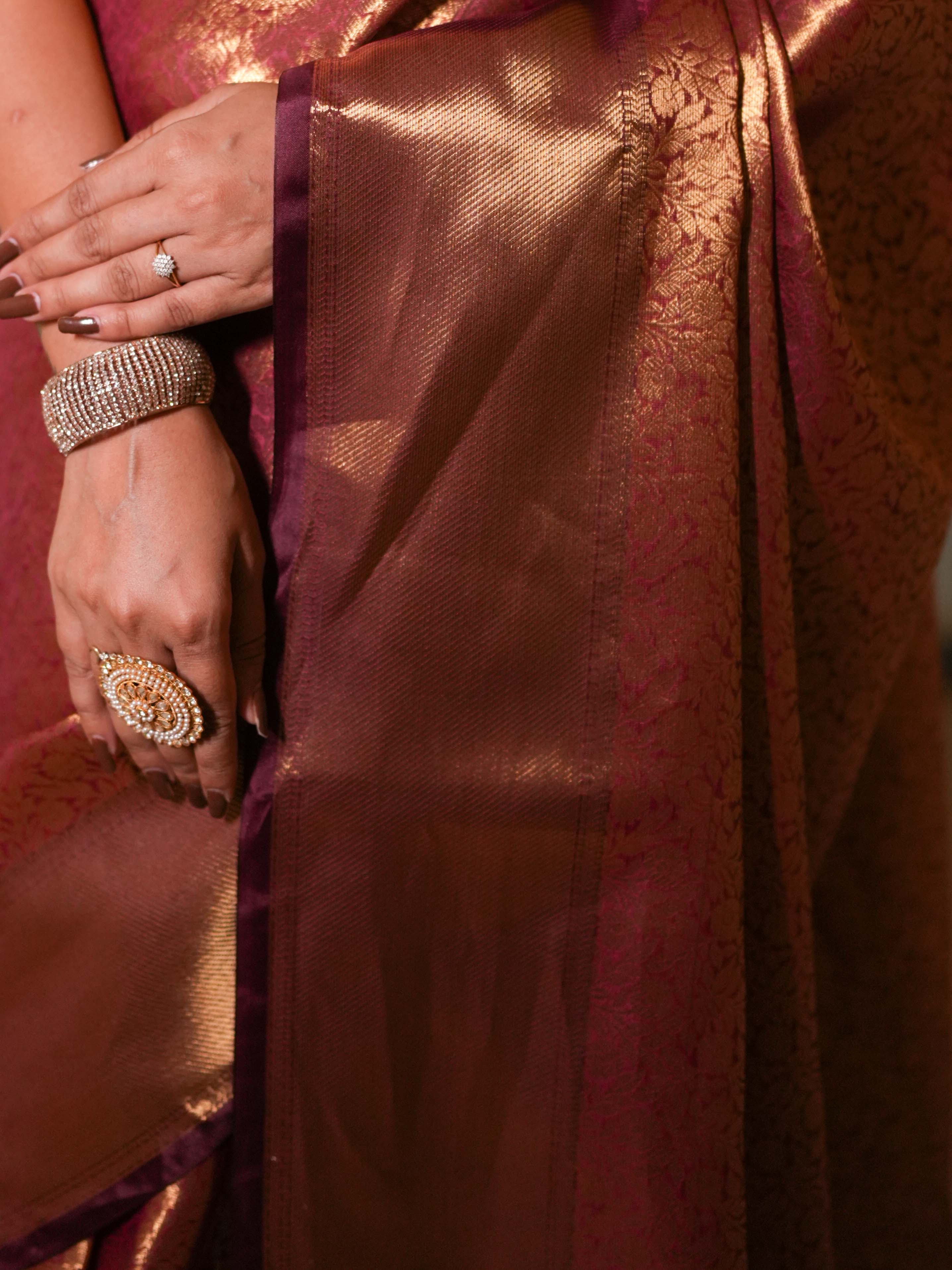 Banarasee Handwoven Tissue Saree Zari Design & Border-Maroon