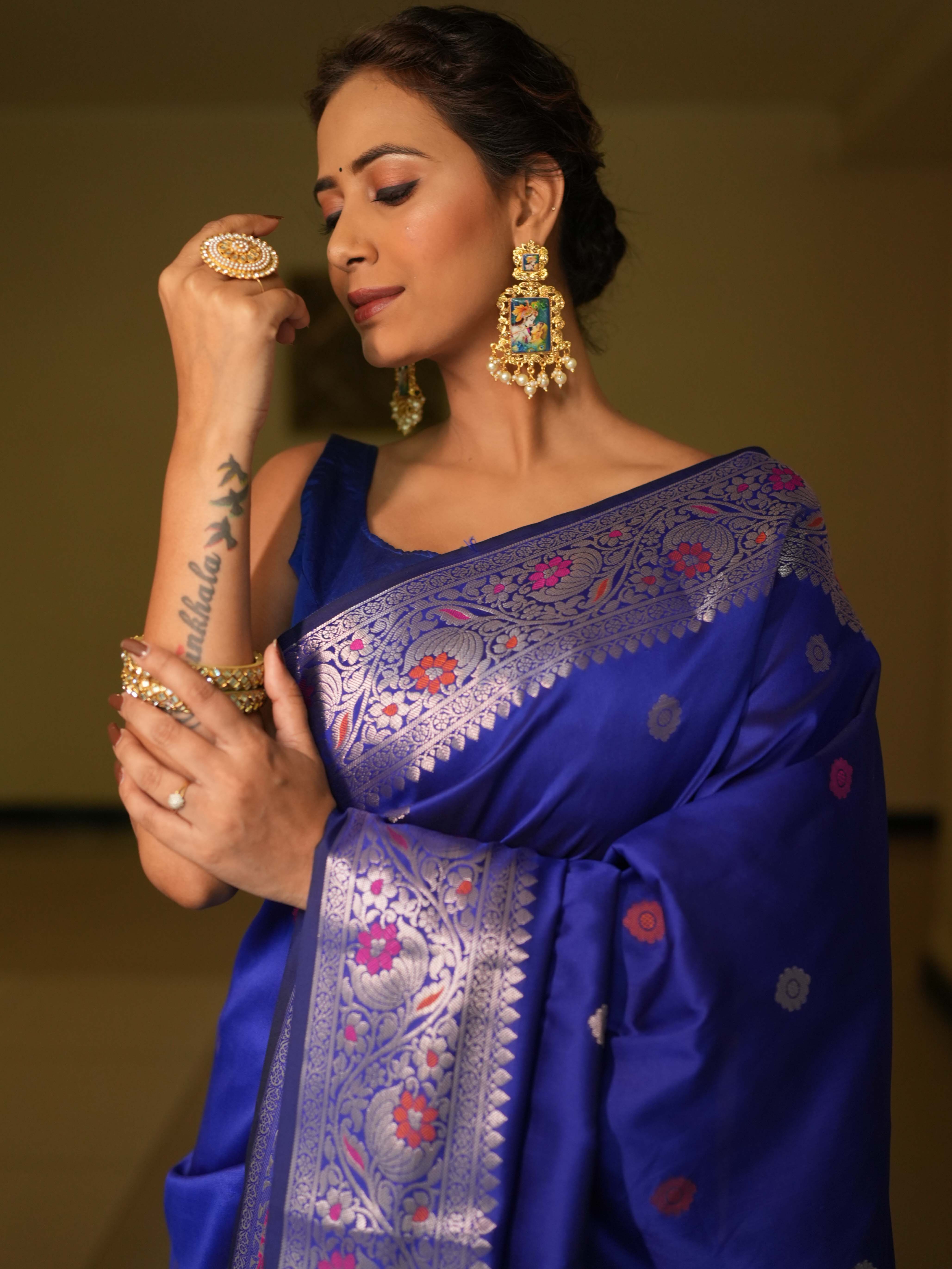 Banarasee Handwoven Semi Silk Saree With Zari Buti Design-Royal Blue