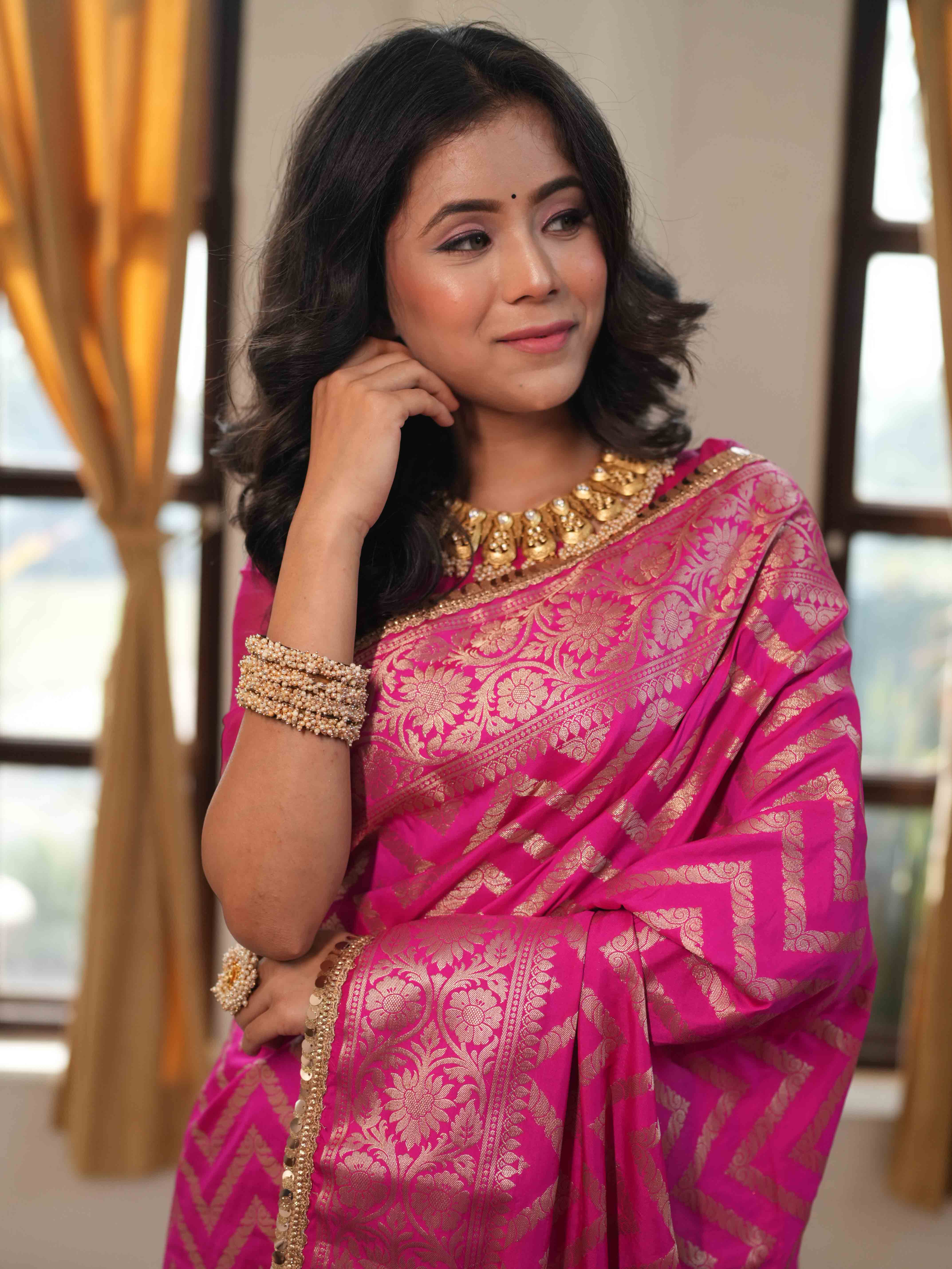 Banarasee Handwoven Semi Silk Saree With Zari Design & Lace-Pink