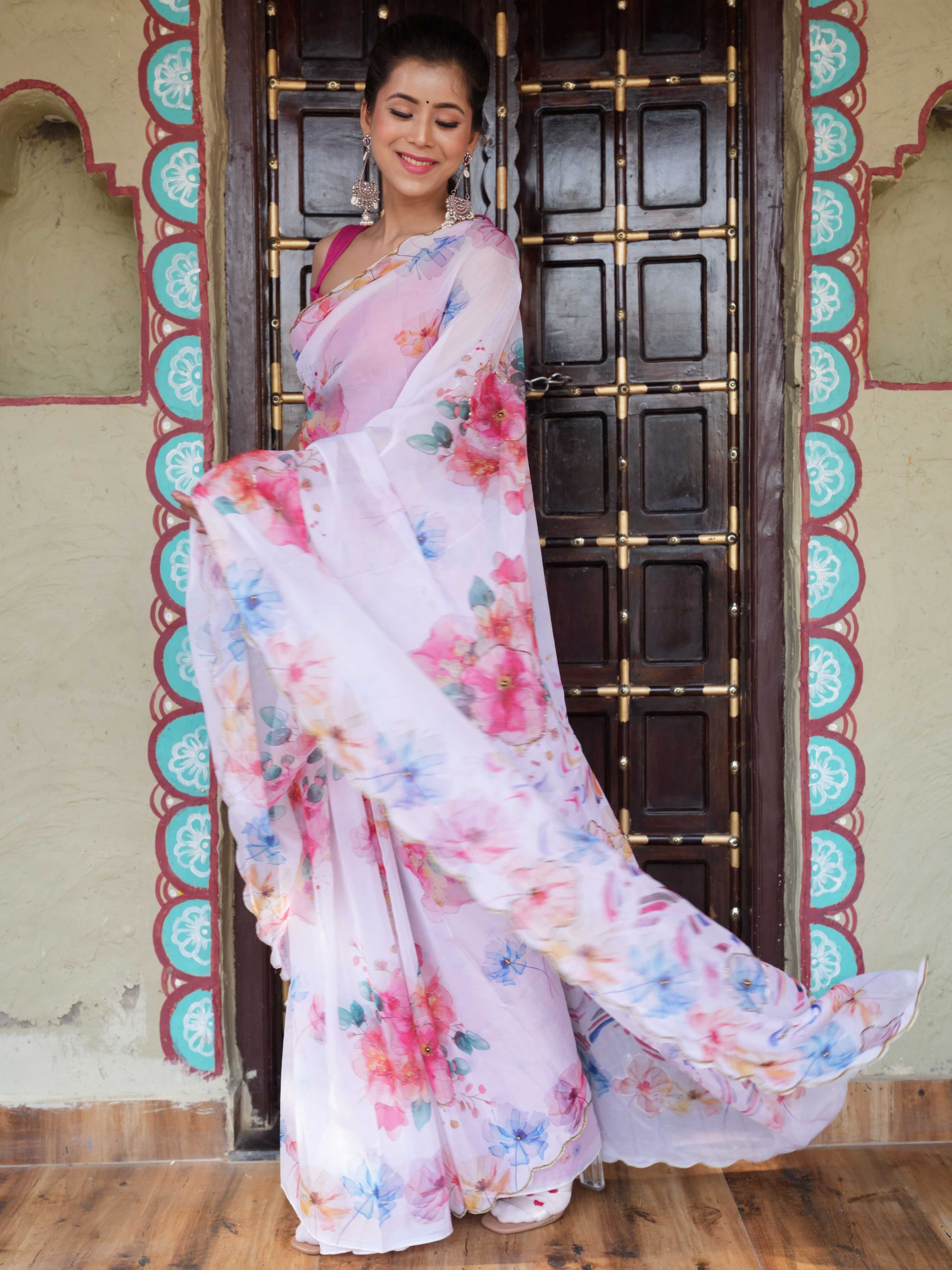 Banarasee Organza Silk Floral Printed Saree With Scallop Border-White