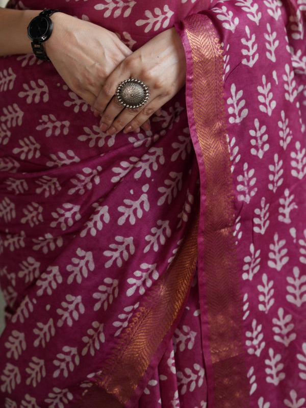 Bhagalpur Handloom Pure Linen Cotton Batik Pattern Saree-Magenta