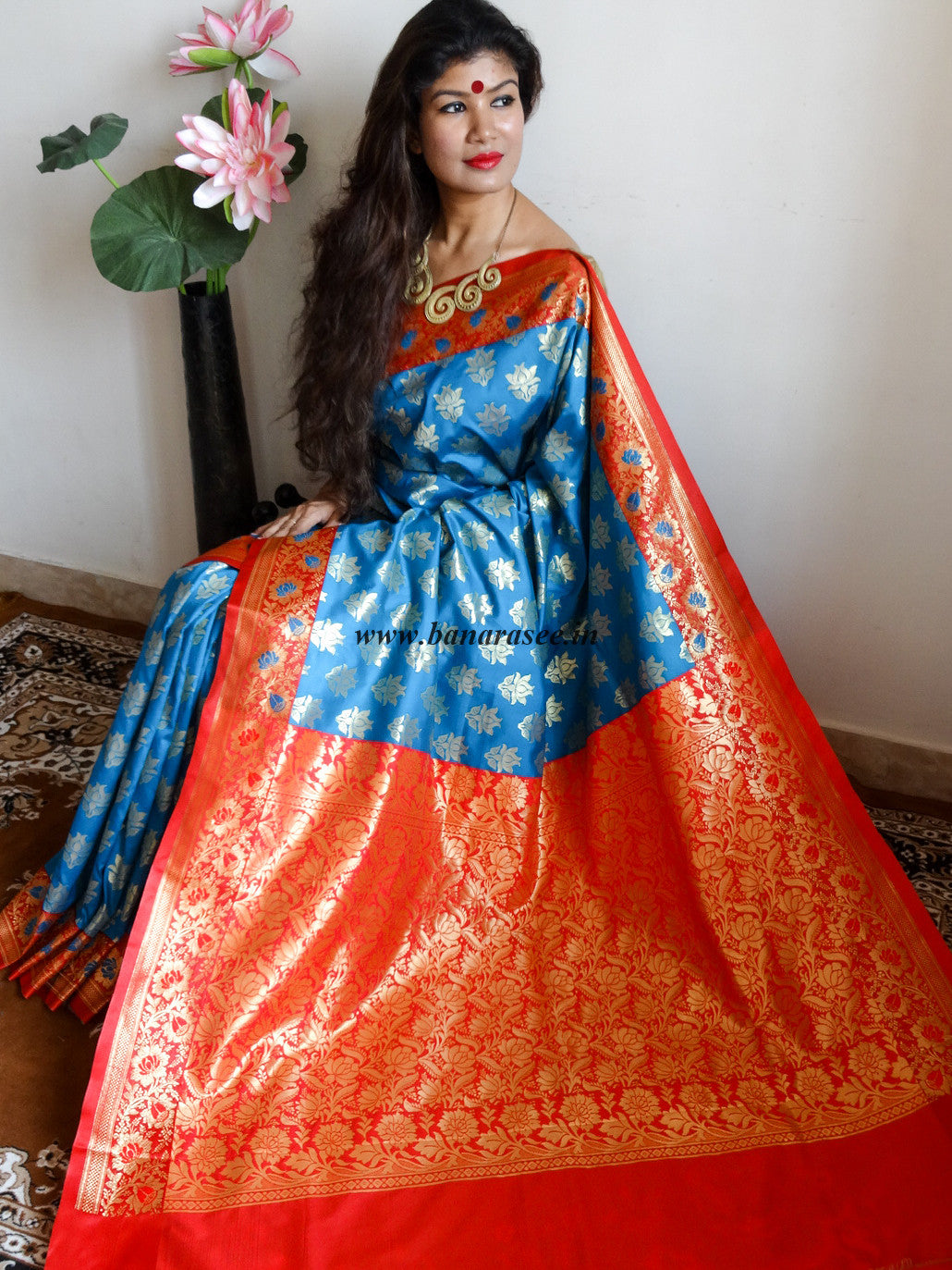 Red and blue combination banarasi saree discount