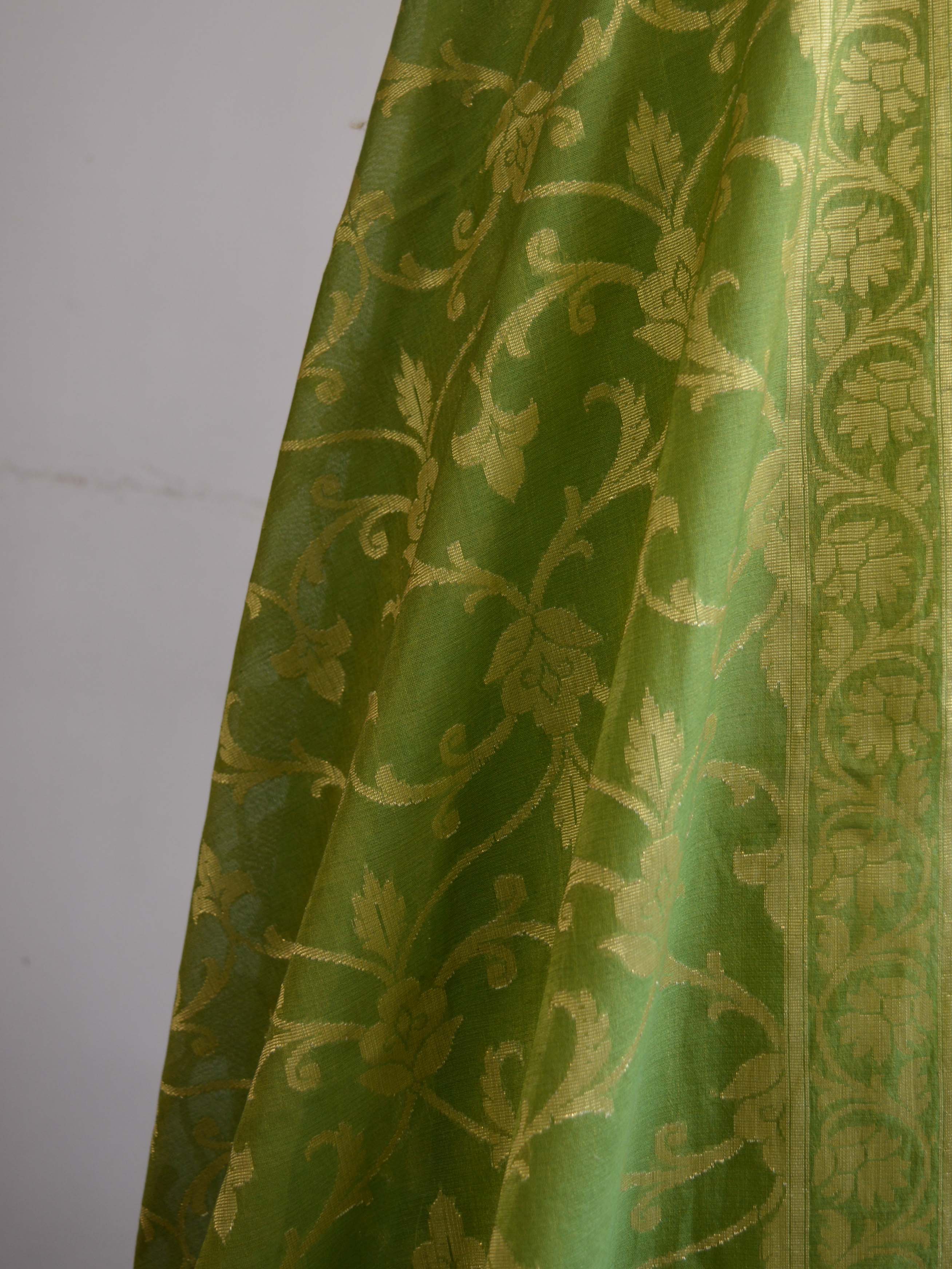Banarasee Shibori Dyed Chanderi Salwar Kameez Fabric With Cotton Silk  Dupatta-Green
