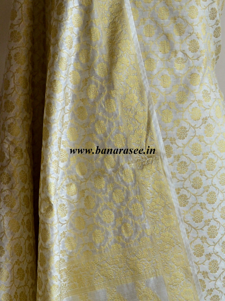 Banarasee/Banarasi Salwar Kameez Cotton Silk Gold Zari Floral Jaal Woven Fabric-Off White