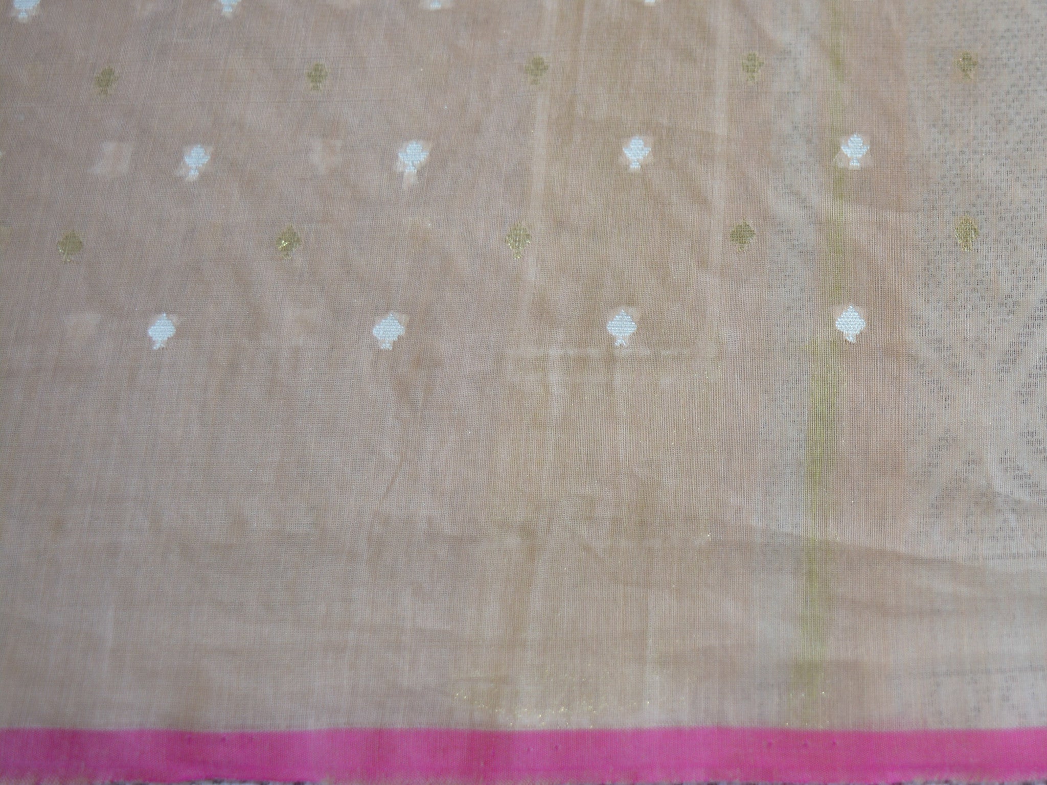 Banarasee/Banarasi Pure Handloom Cotton Silk Jamdani Sari With Zari Weaving-Beige