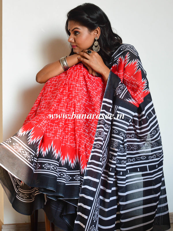Handloom Mul Cotton Ajrakh Print Saree-Red & Black