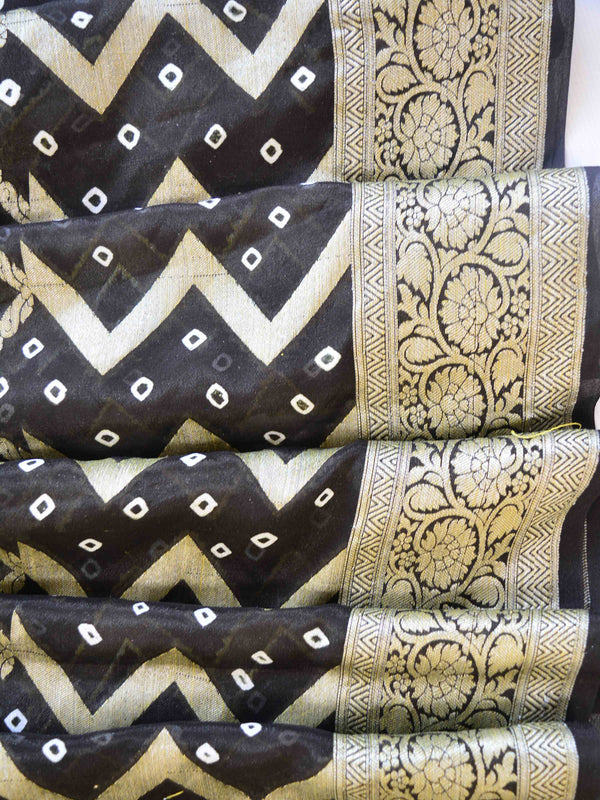 Banarasee Pure Handloom Chiffon Saree With Hand-Dyed Bandhini-Black