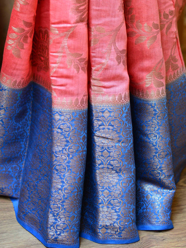 Banarasee Handwove Silk Cotton Saree With Antique Zari Buta & Border-Peach