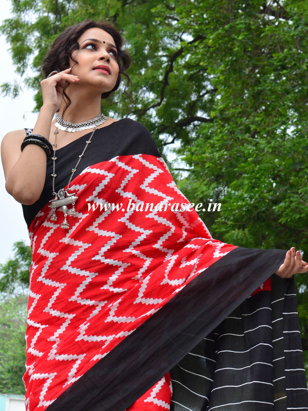 Handloom Mul Cotton Ajrakh Print Saree-Red & Black