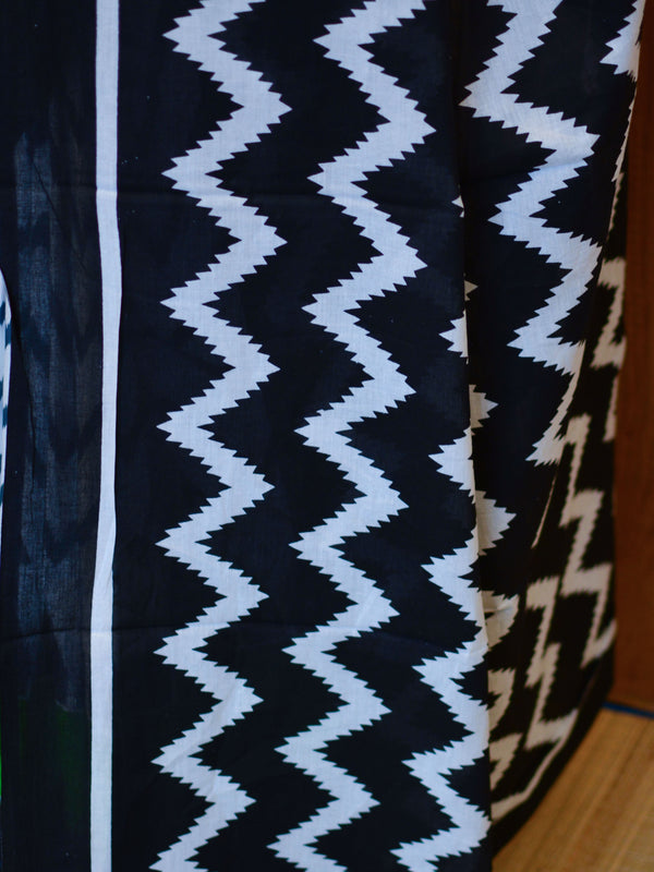 Handloom Mul Cotton Ajrakh Print Saree-White