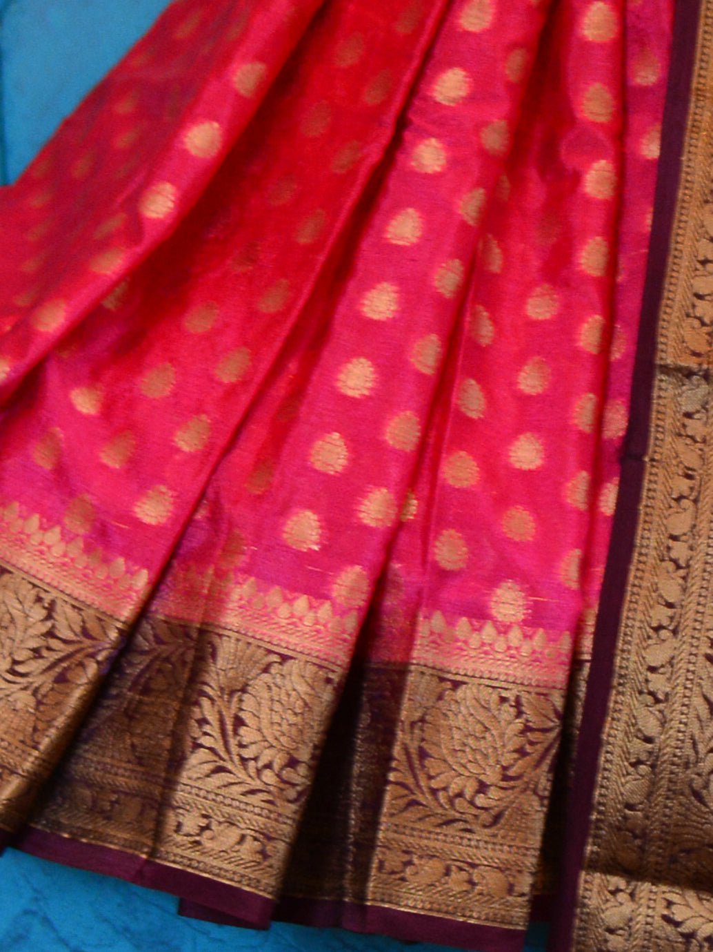 Banarasee Handwoven Semi-Chiffon Saree With Floral Zari Design-Pink & Brown