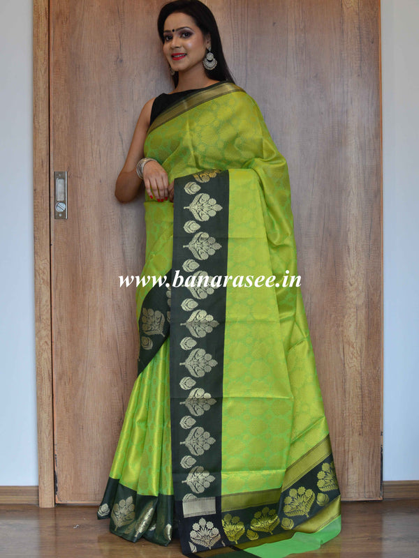 Banarasee Kora Muslin Saree With Tanchoi Design & Skirt Border-Green