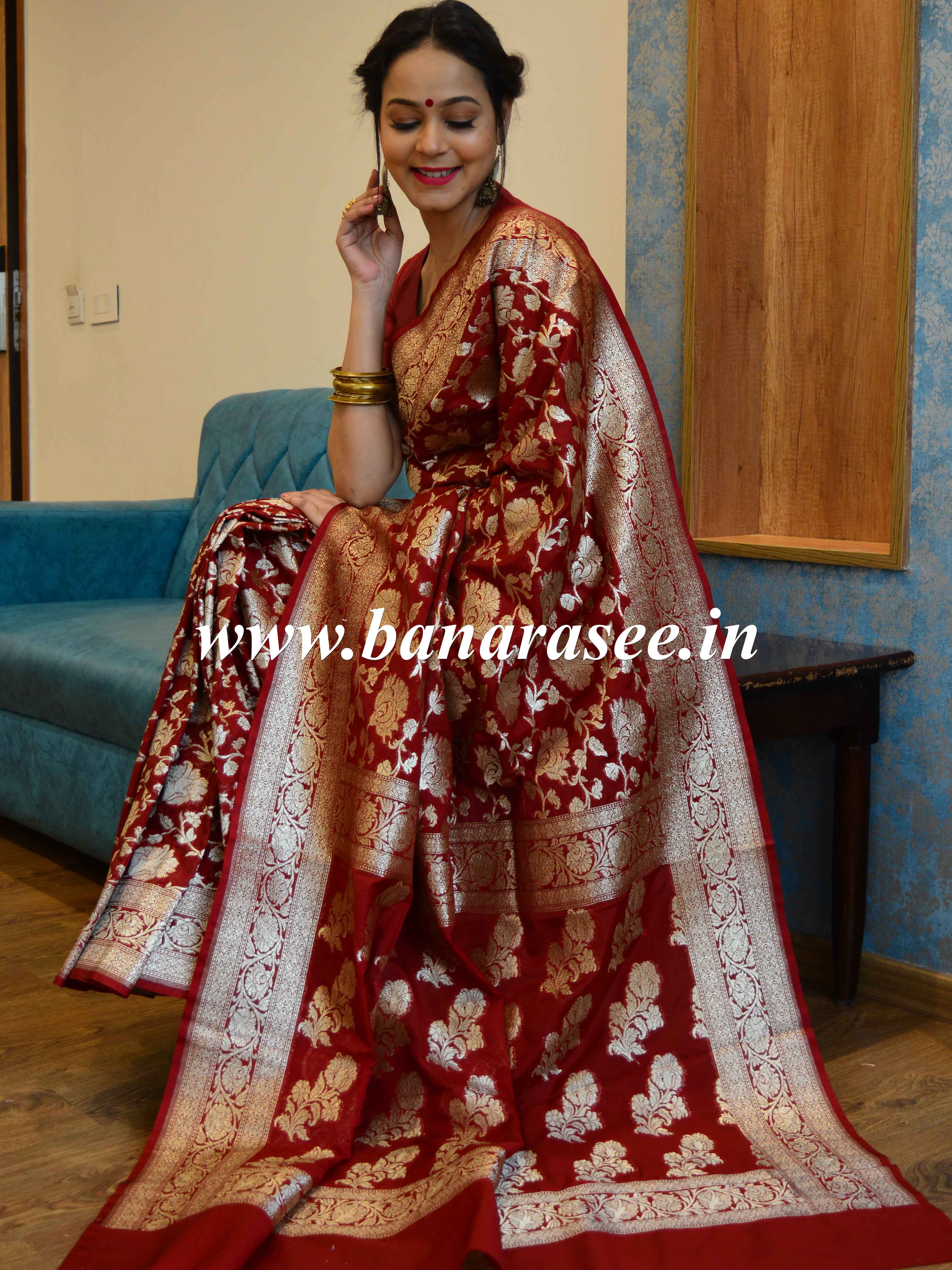 Banarasee Handwoven Art Silk Heavy Zari Jaal Weaving Saree-Maroon
