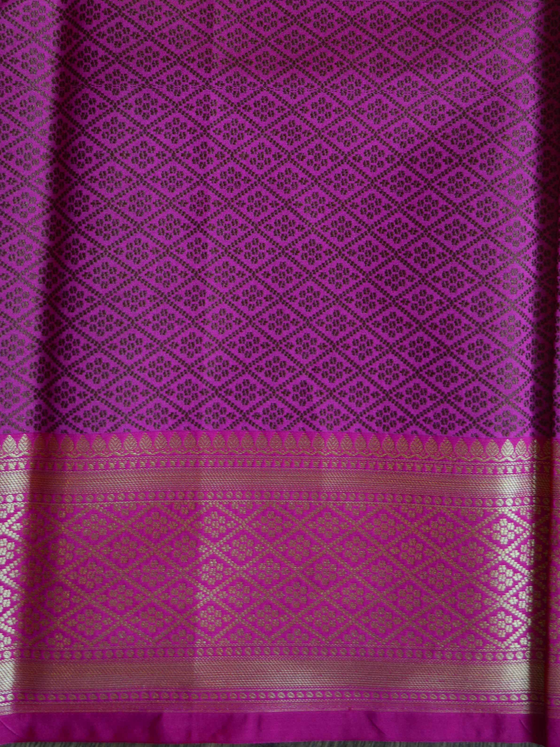 Banarasee Organza Mix Saree With Jaal Design & Floral Border-Pink