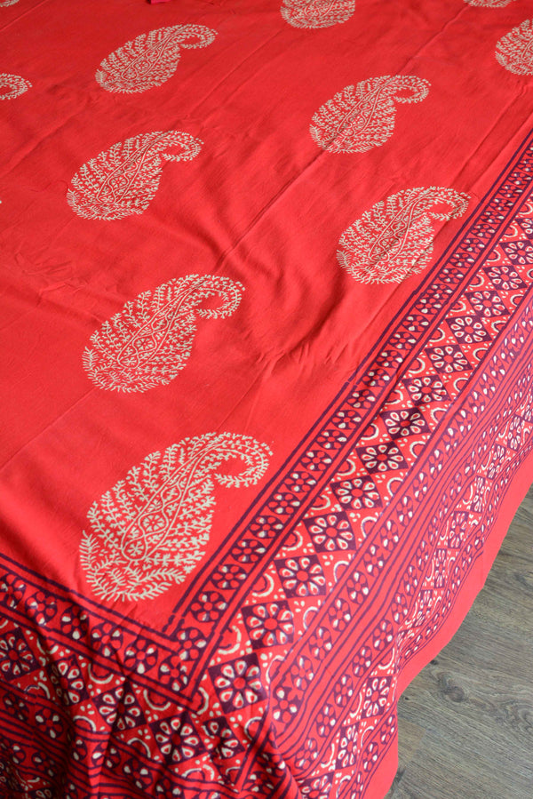 20x20 Cotton Handblock Printed King Size Bedsheet-Red