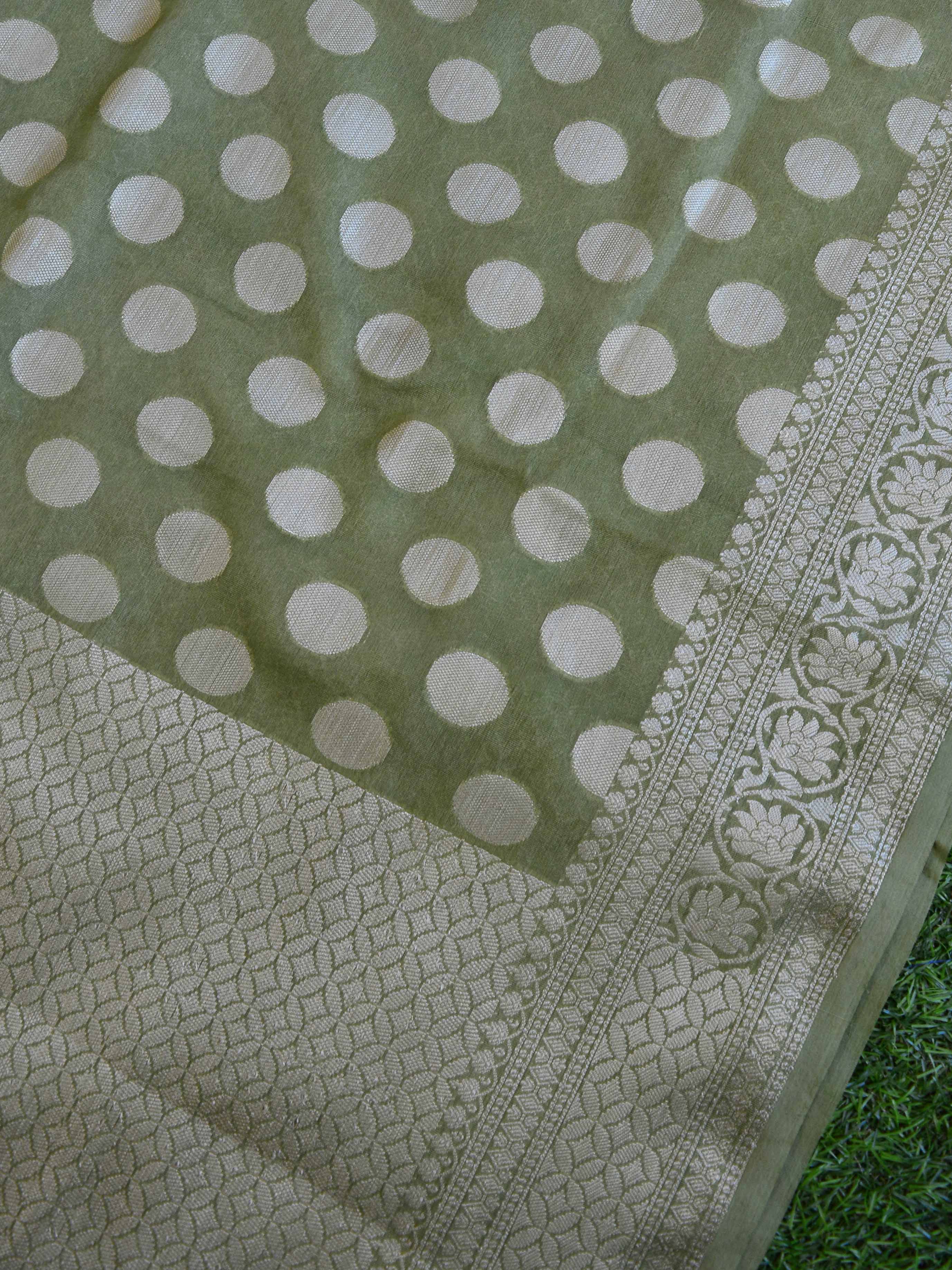 Banarasi Cotton Silk Mix Sari With Polka Dots & Zari Border-Green