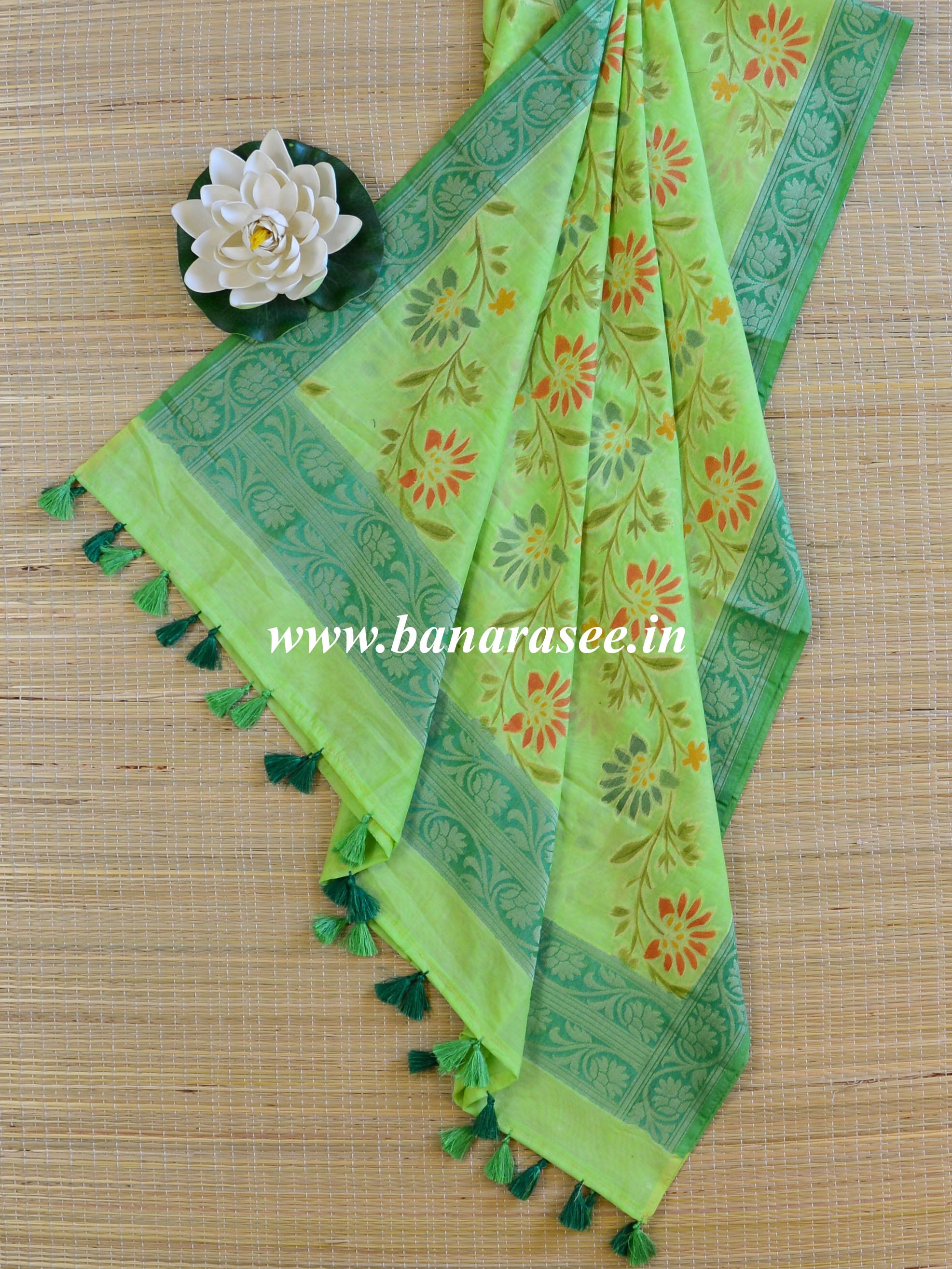 Banarasee Cotton Silk Handpainted Floral Design Dupatta-Green