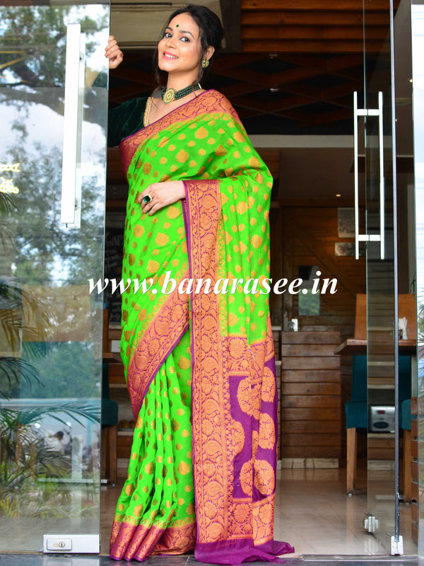 Banarasee Handwoven Semi-Chiffon Saree With Buti Design & Border-Green