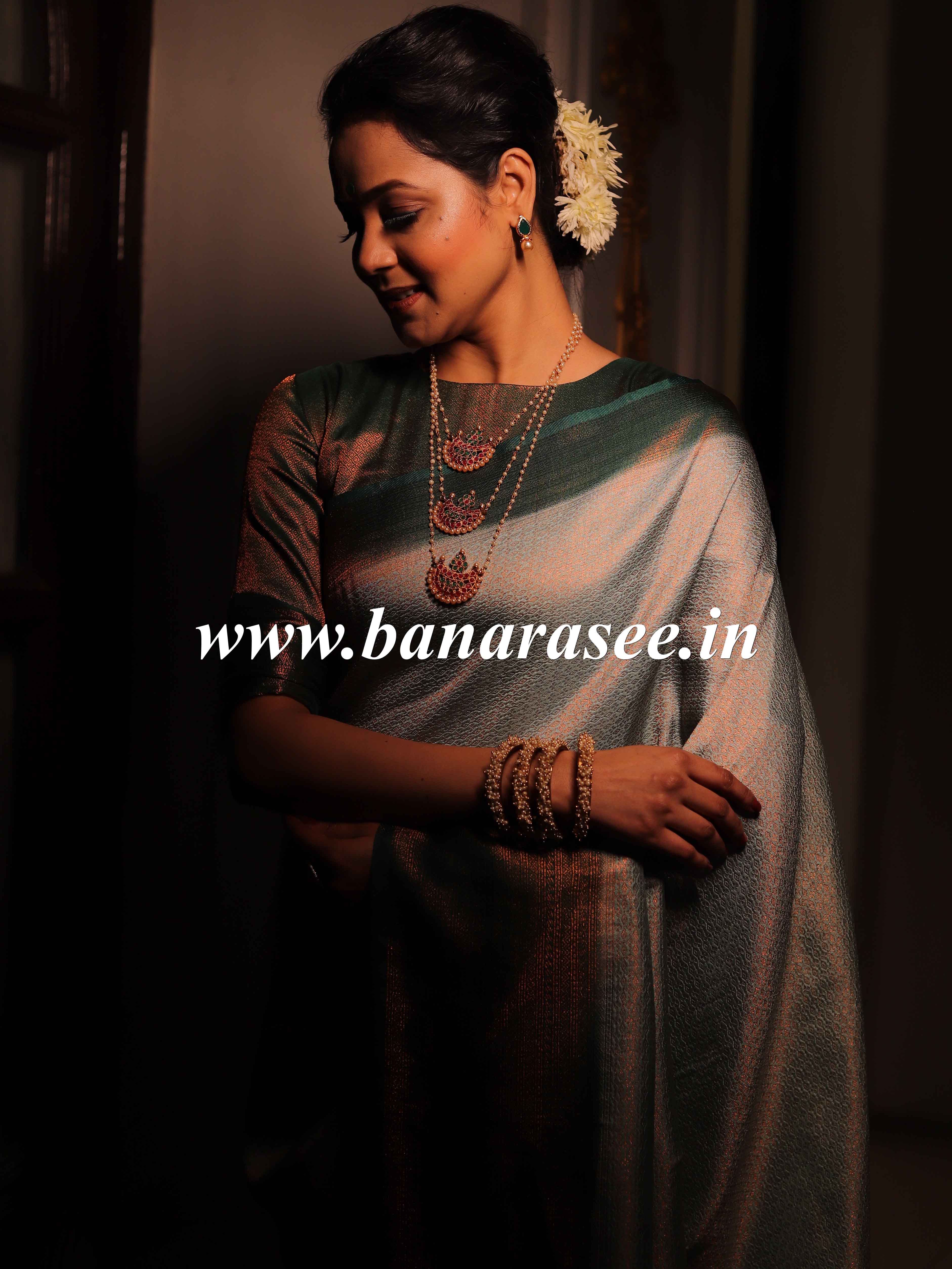 Banarasee Kubera Pattu Soft Silk Saree With Copper Zari Work-Green
