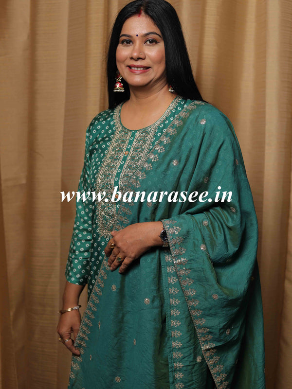 Banarasee Muslin Silk Kurta Pants With Viscose Dupatta Suit Set-Green