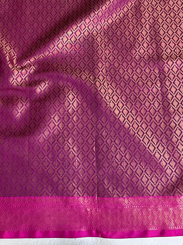 Banarasee Handwoven Contrast Border Tissue Saree-Dark Teal Green