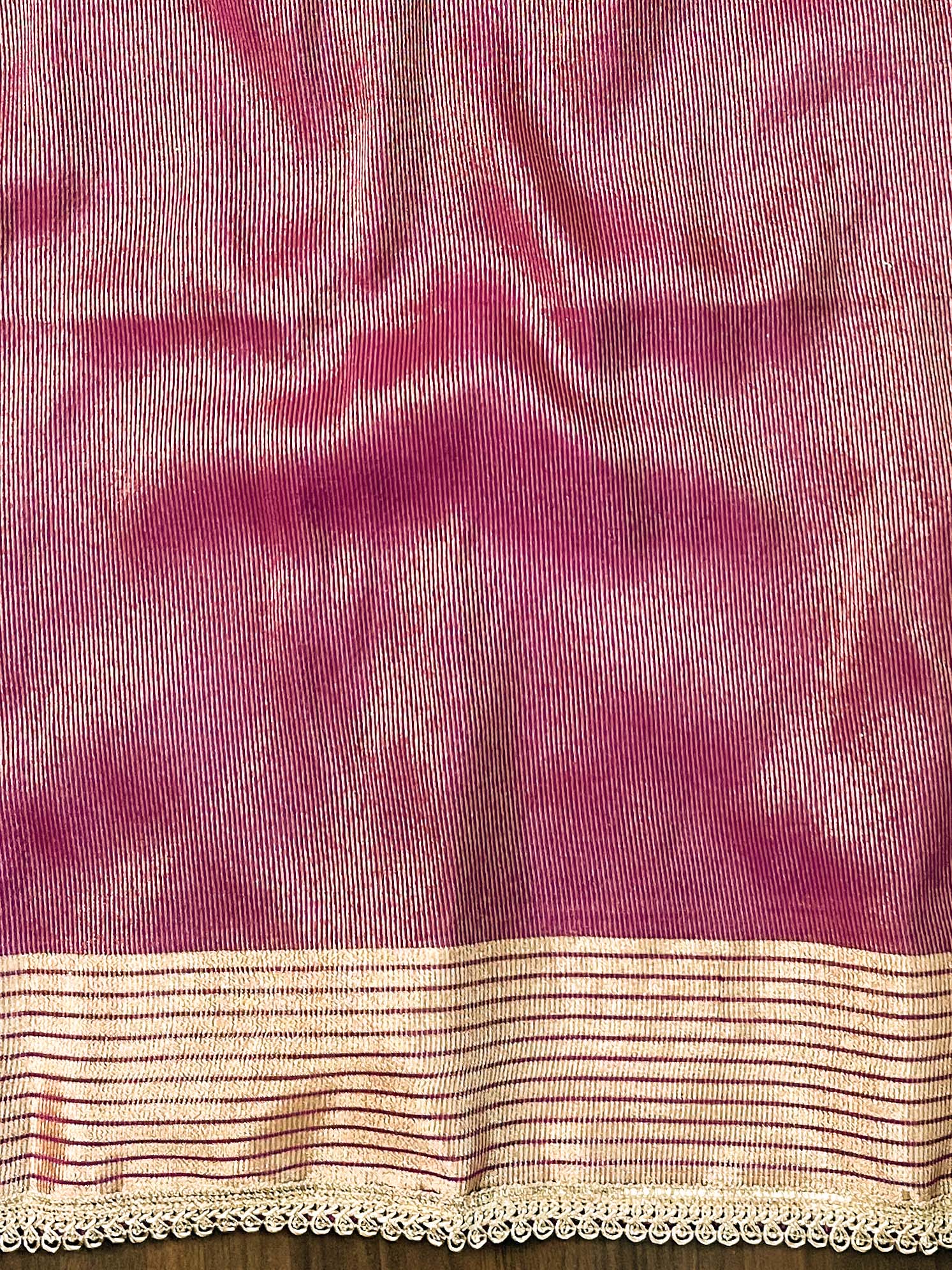 Banarasee Handwoven Semi Silk Shibori Dye Saree With Zari Border-Magenta & White