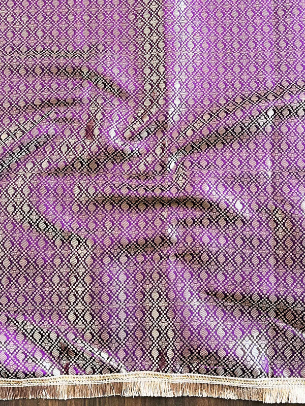 Banarasee Handwoven Semi Silk Plain Saree With Zari Border & Lace-Violet