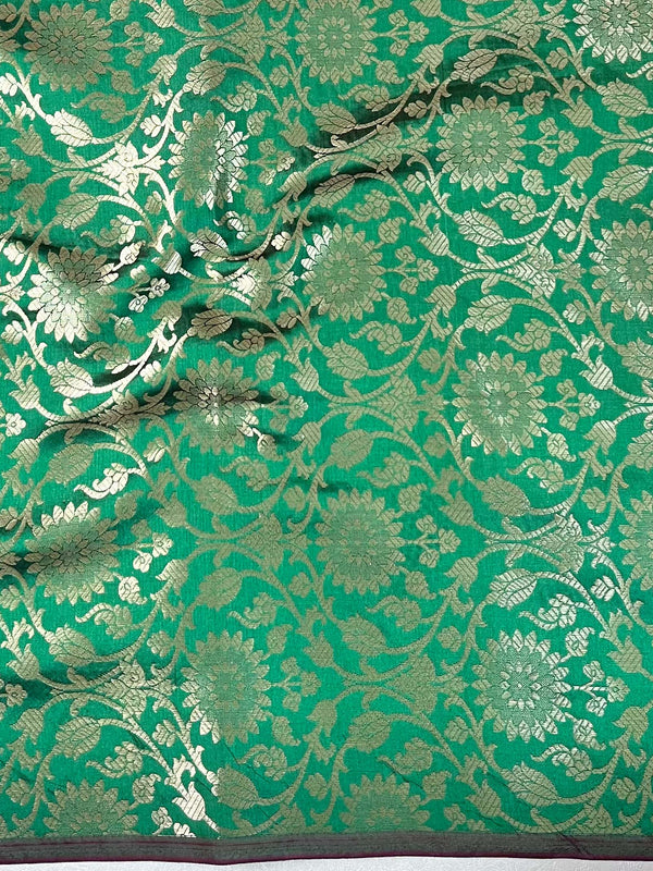 Banarasee Handwoven Mirror Work Crushed Tissue Saree With Lace With Contrast Blouse-Blue