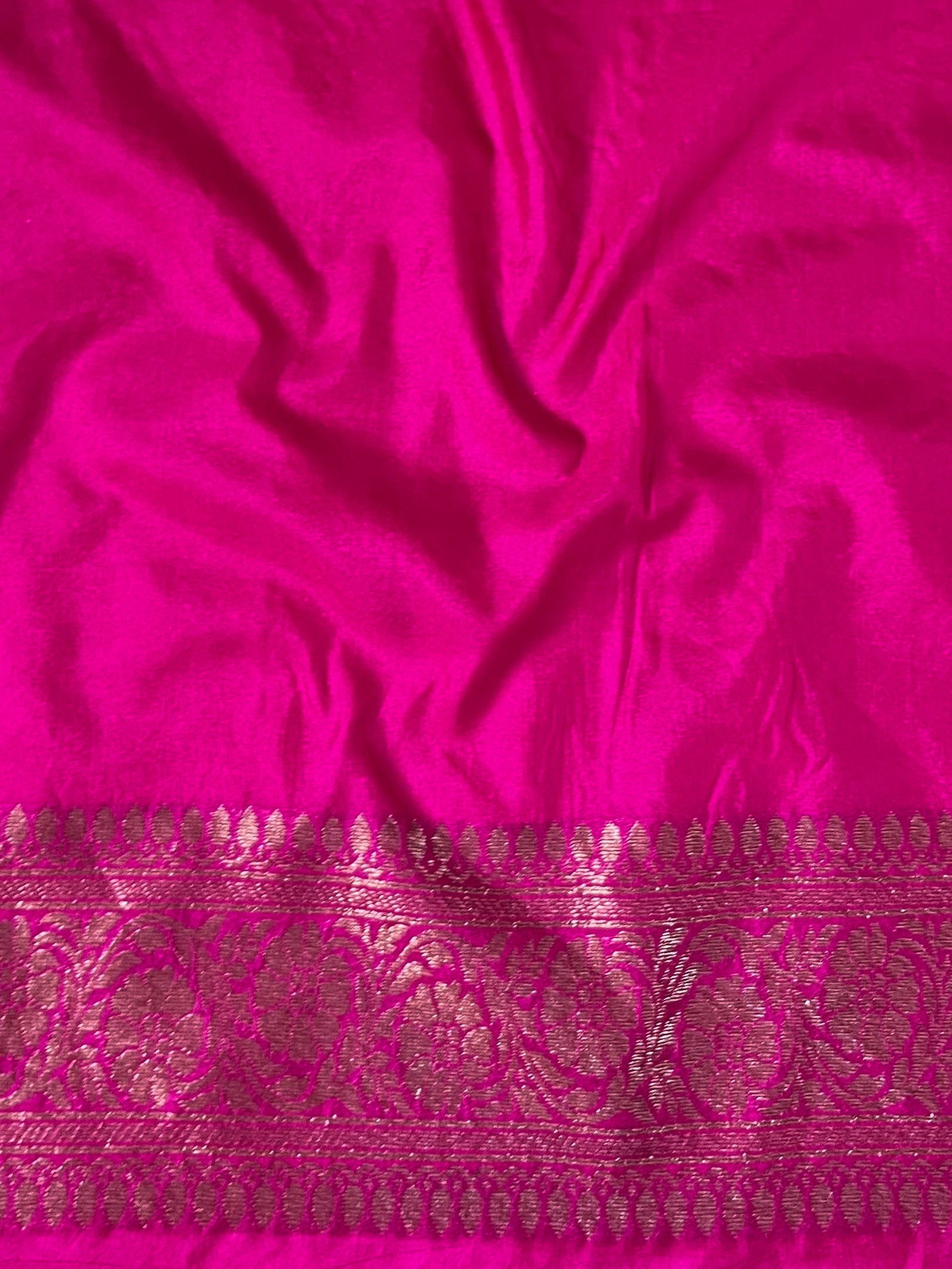 Banarasee Semi-Chiffon Saree With Antique Zari Work-Pink