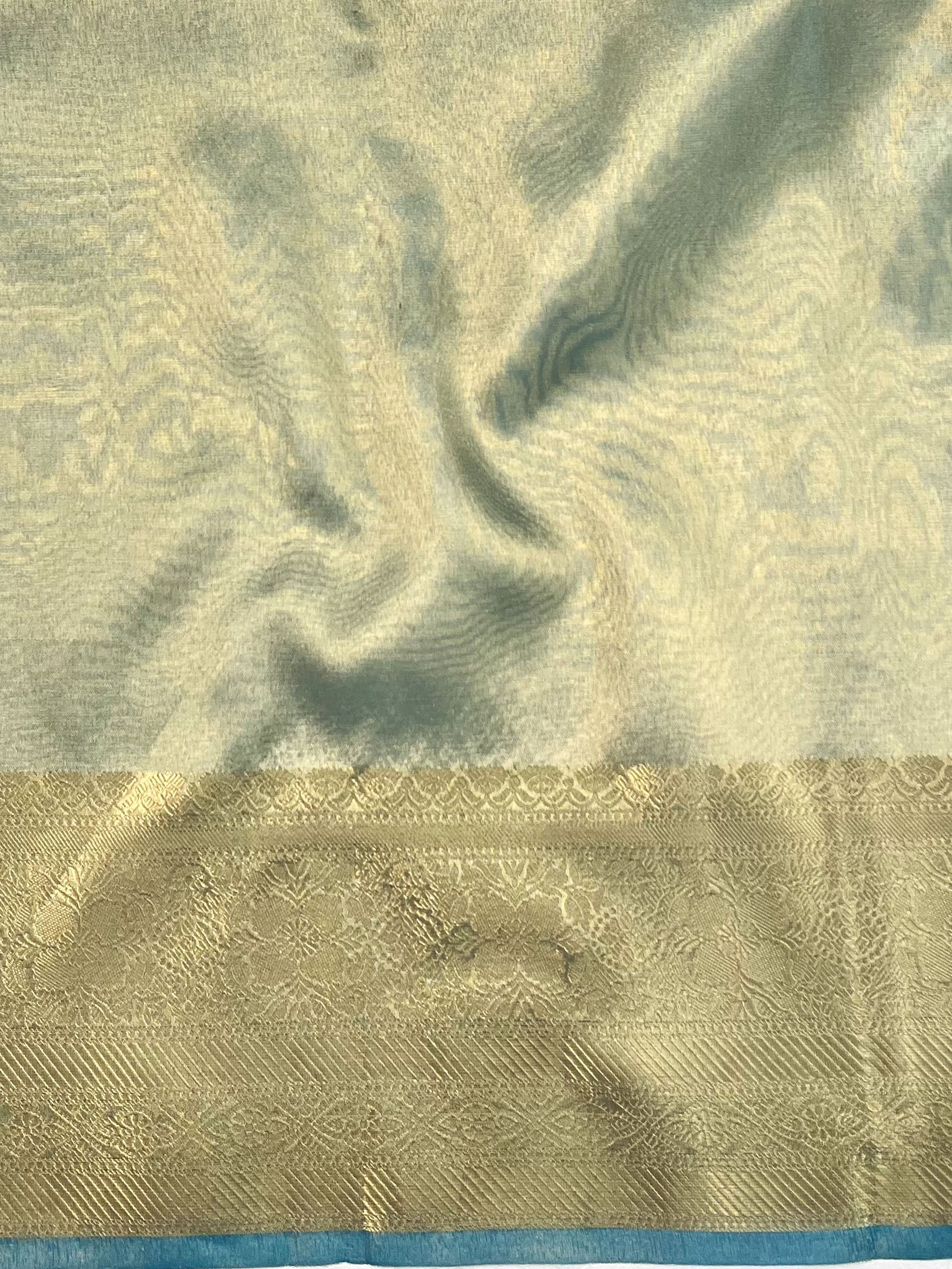 Banarasee Handwoven Broad Border Tissue Saree With Embroidered Jaal Design-Blue