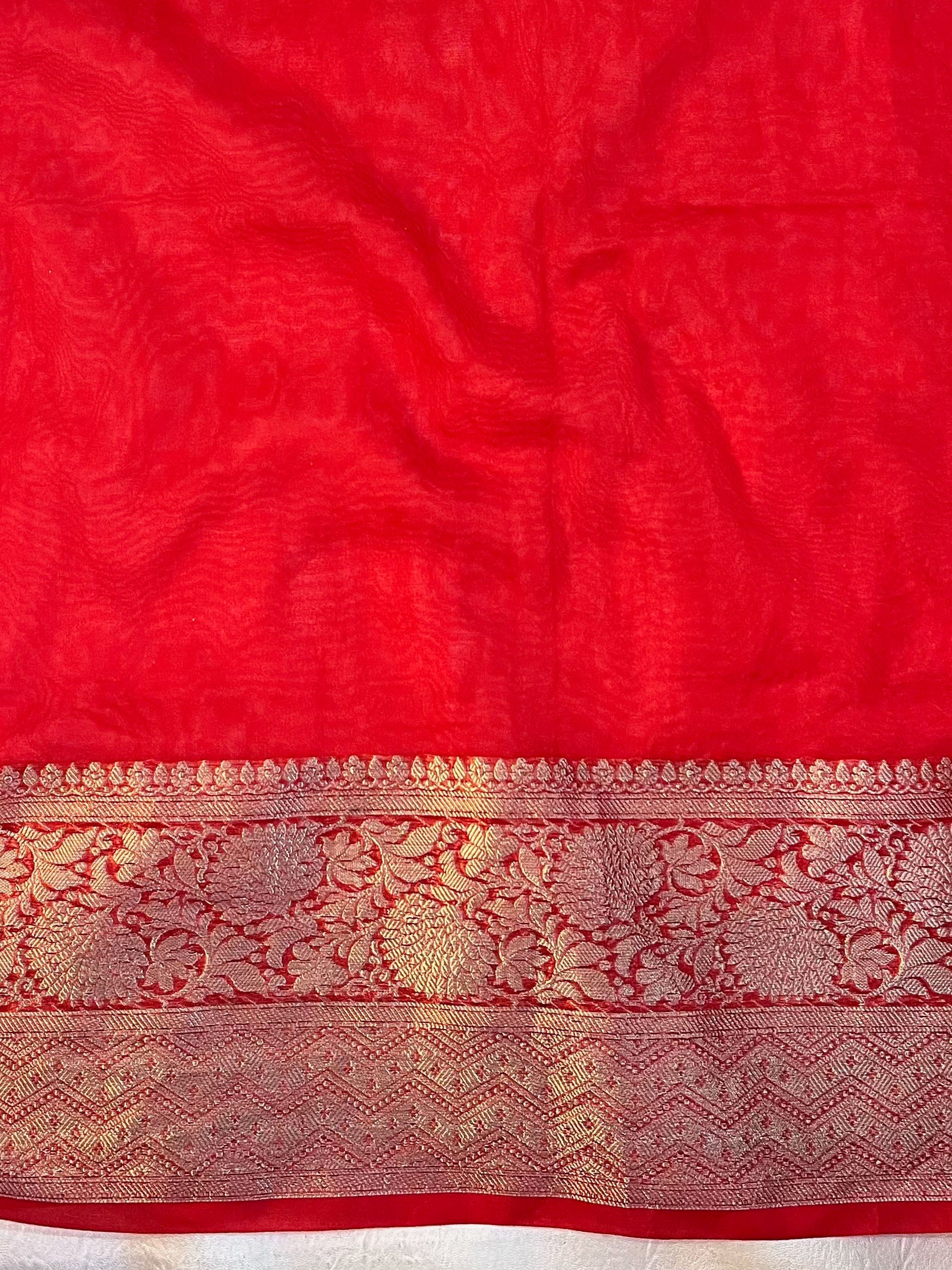 Banarasee Handwoven Plain Tissue Saree With Zari Border & Lace-Red